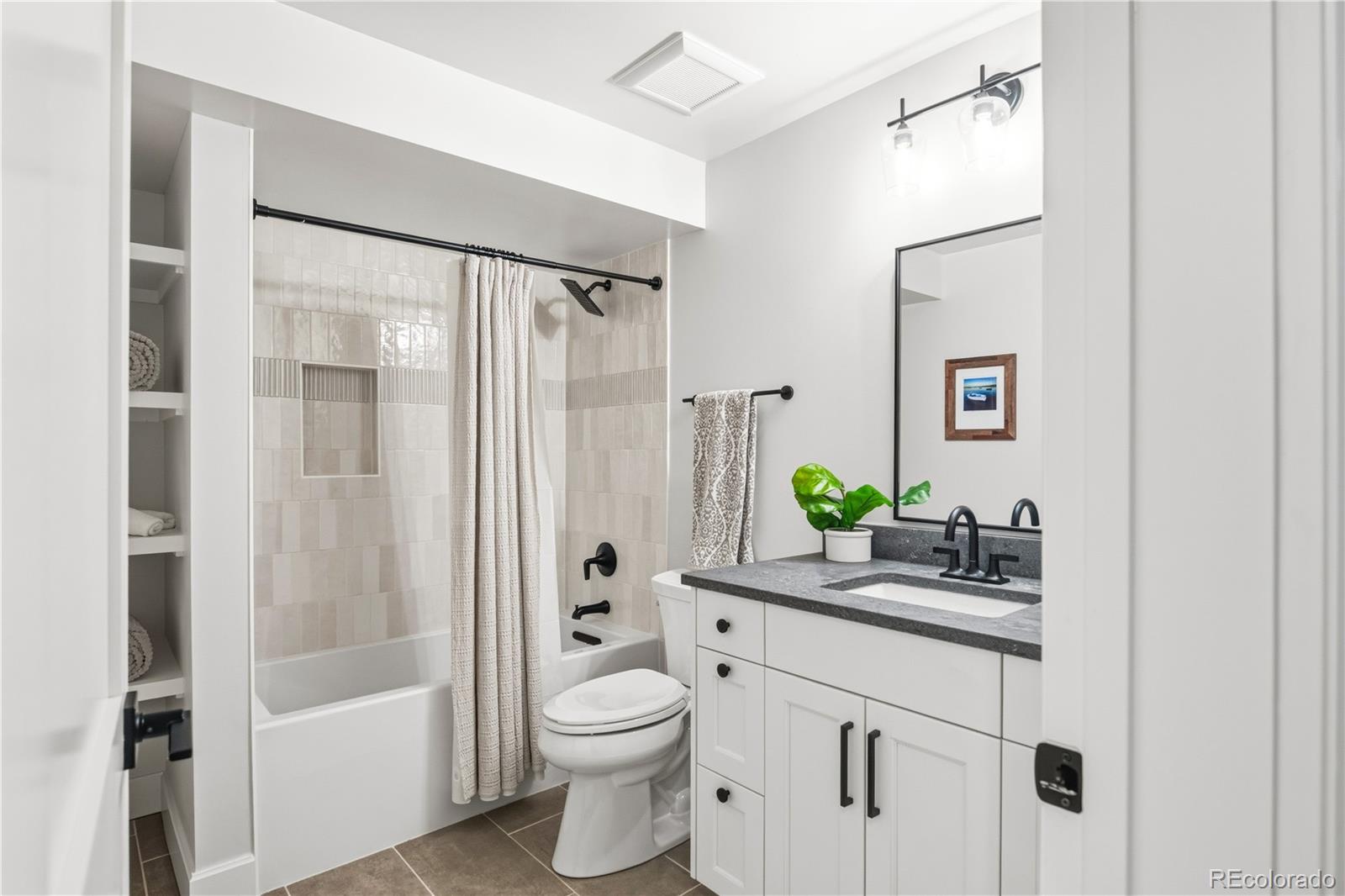 MLS Image #37 for 3364 w moncrieff place,denver, Colorado