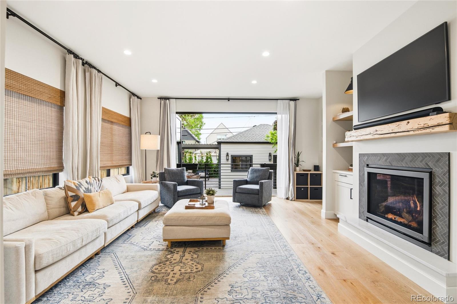 MLS Image #8 for 3364 w moncrieff place,denver, Colorado