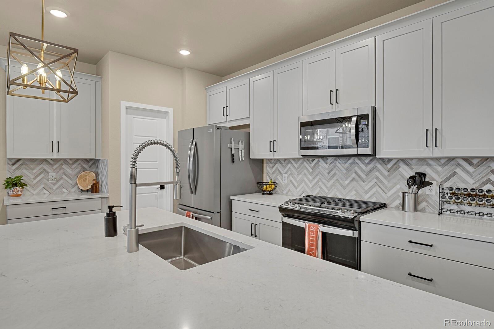 MLS Image #16 for 8217  monte vista circle,littleton, Colorado