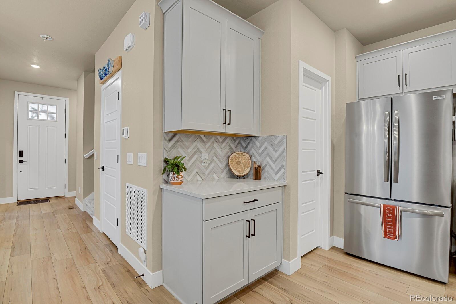MLS Image #19 for 8217  monte vista circle,littleton, Colorado