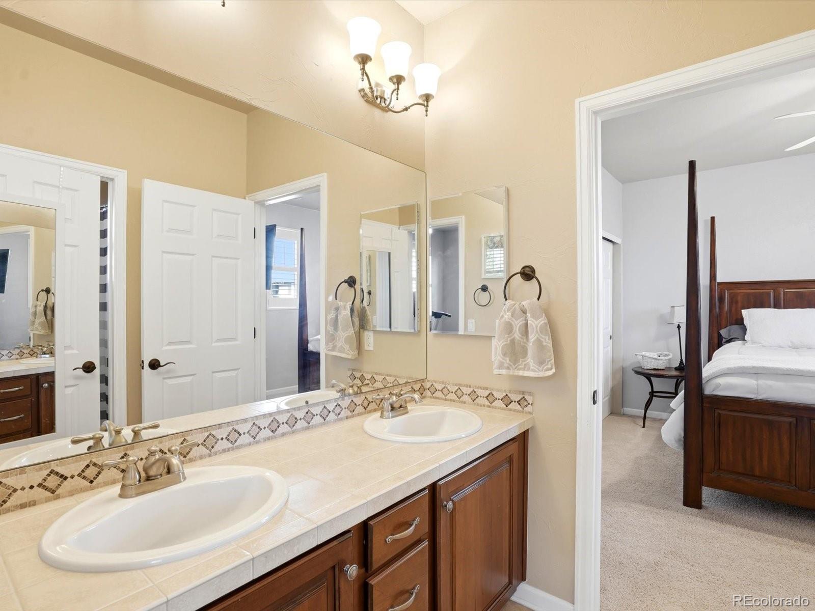 MLS Image #34 for 7465 s jackson gap way,aurora, Colorado