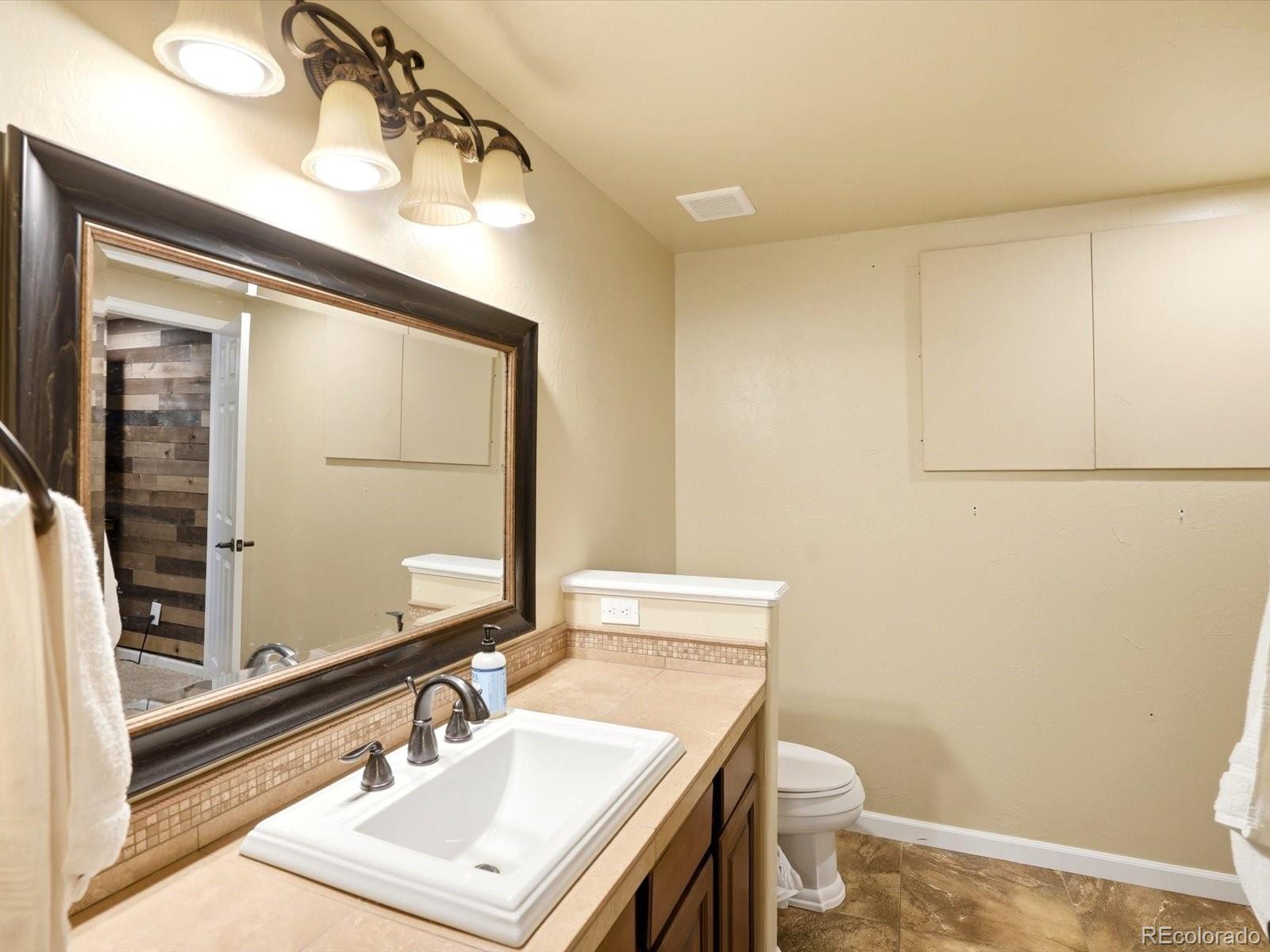 MLS Image #42 for 7465 s jackson gap way,aurora, Colorado