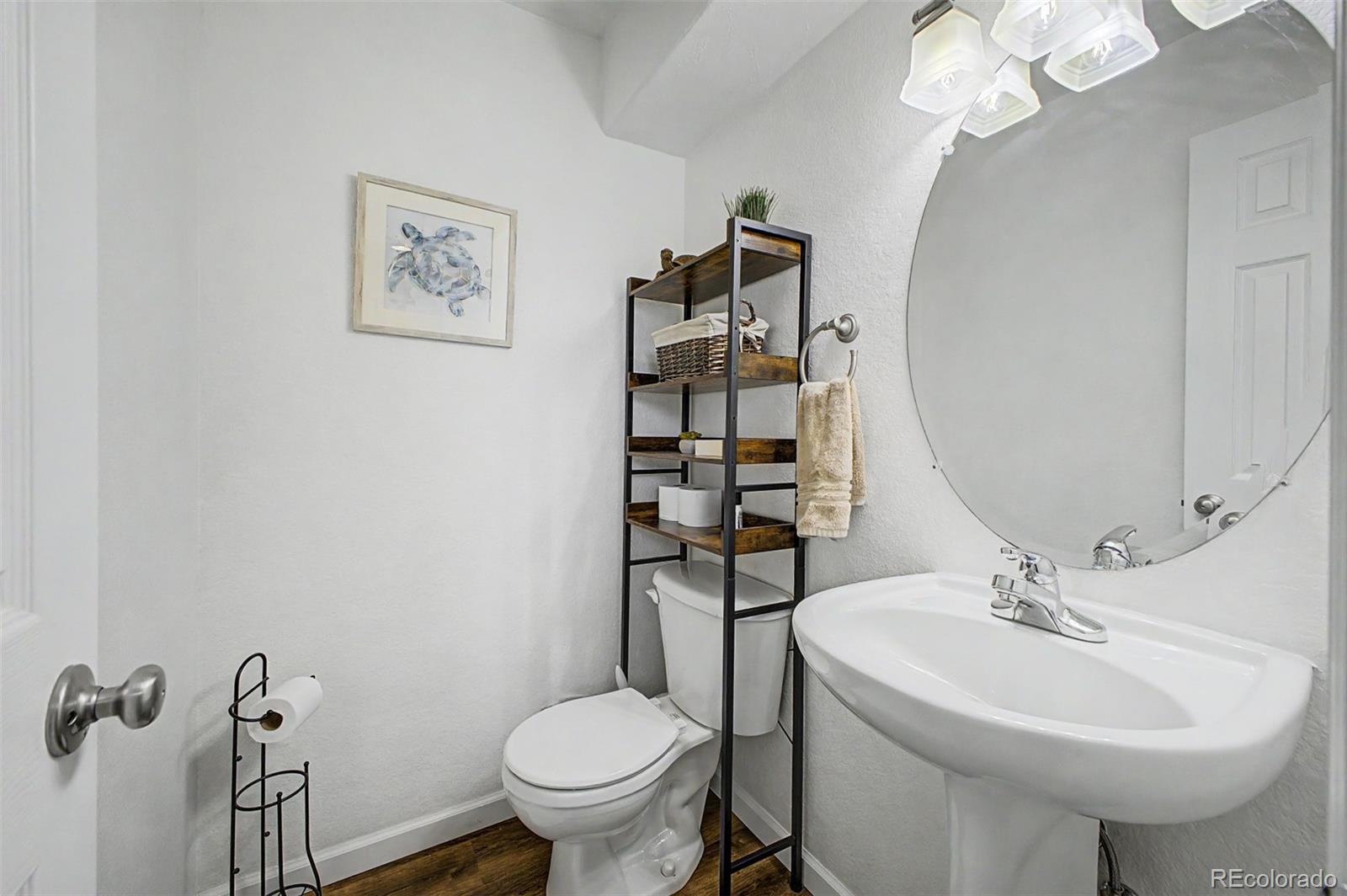 MLS Image #18 for 1645 s chester court,denver, Colorado