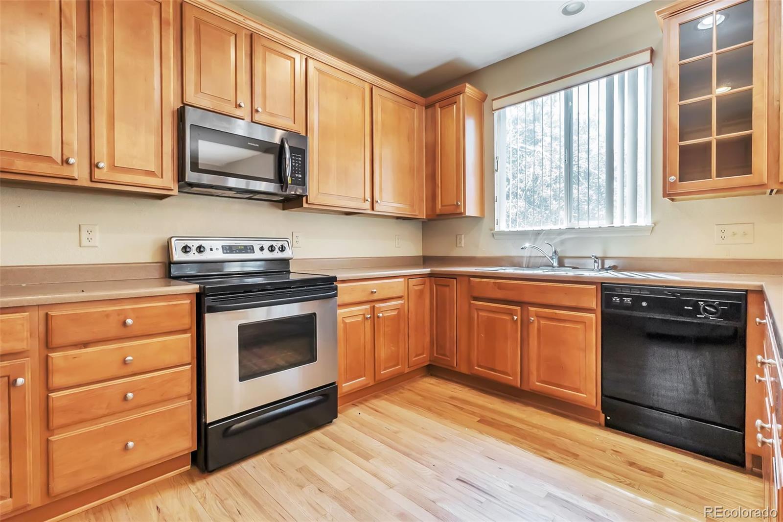 MLS Image #15 for 10287  waco court,commerce city, Colorado