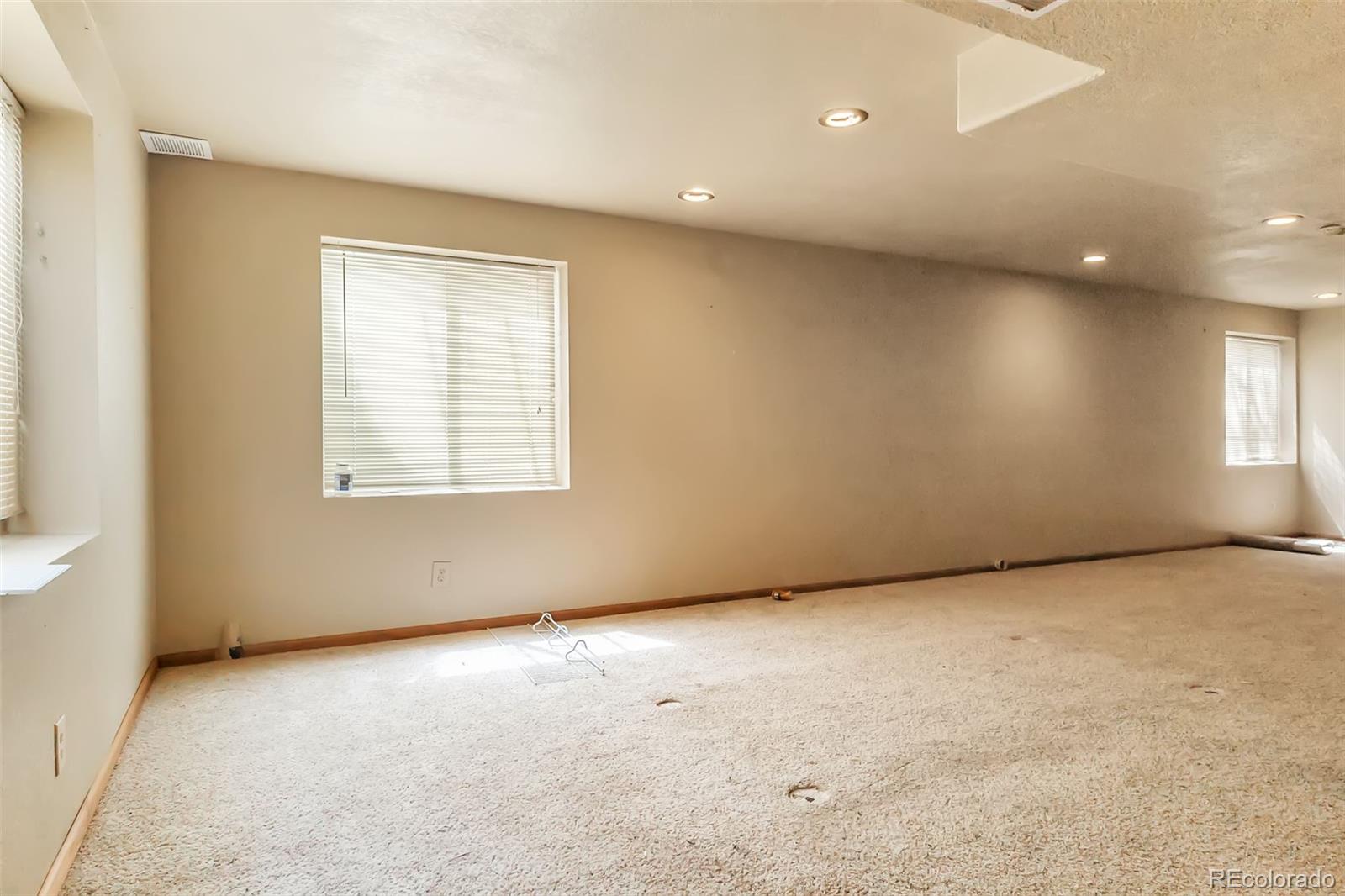 MLS Image #36 for 10287  waco court,commerce city, Colorado