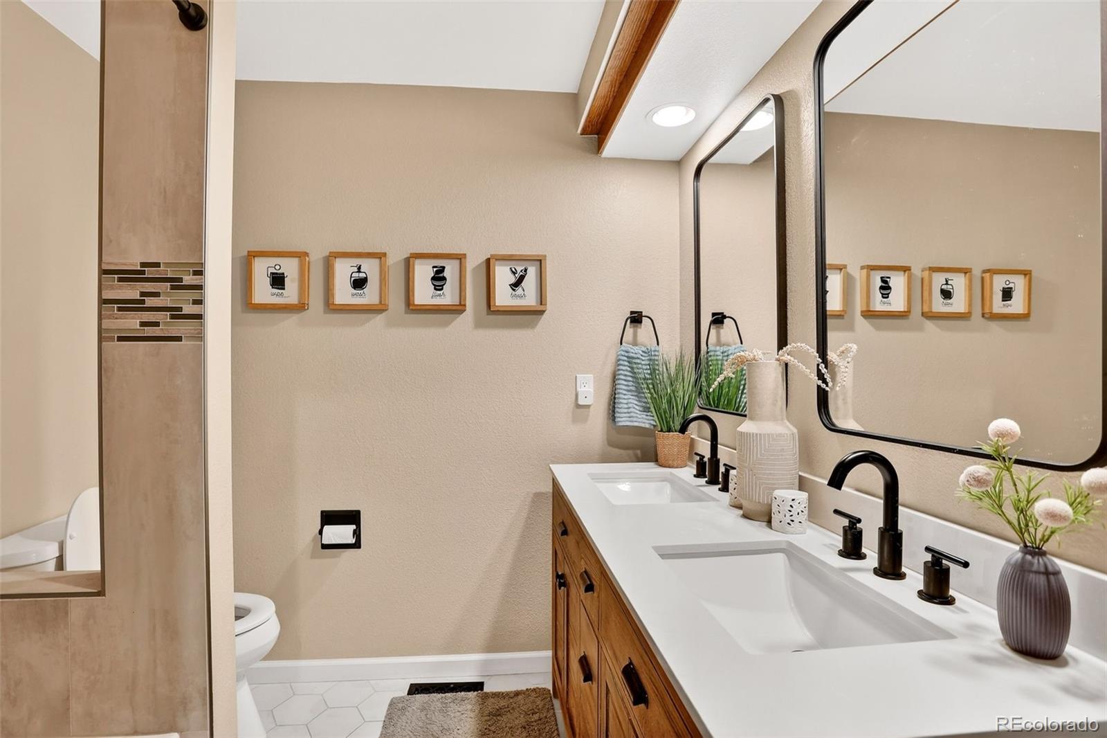 MLS Image #18 for 5295 s laredo way,centennial, Colorado