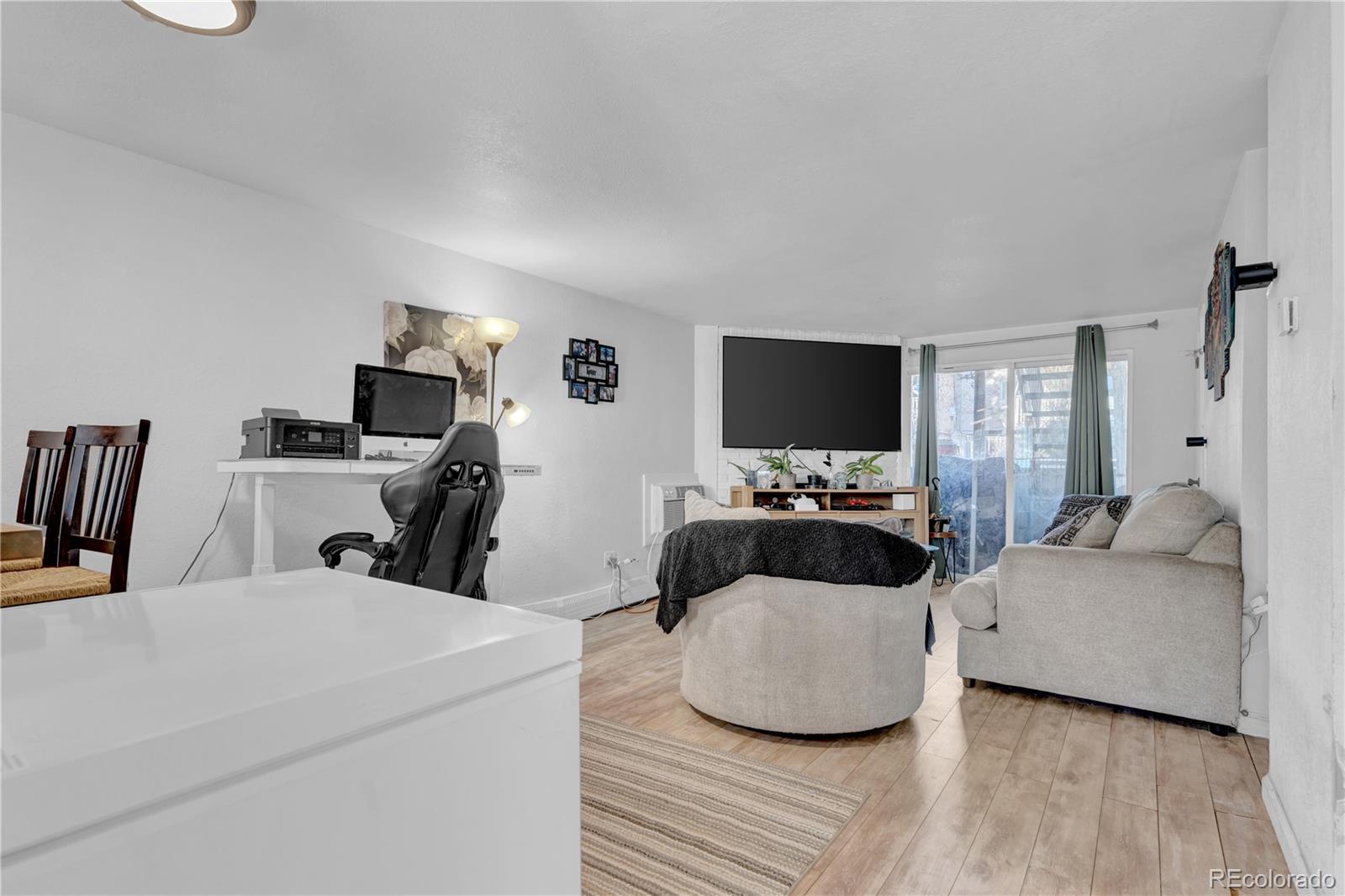 MLS Image #2 for 2190 s holly street,denver, Colorado