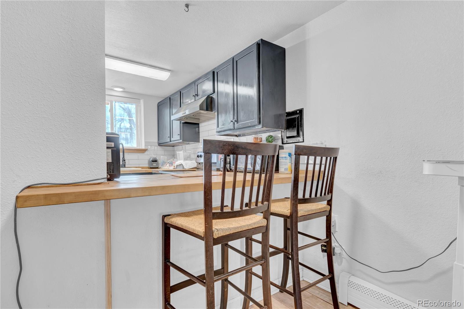 MLS Image #4 for 2190 s holly street,denver, Colorado