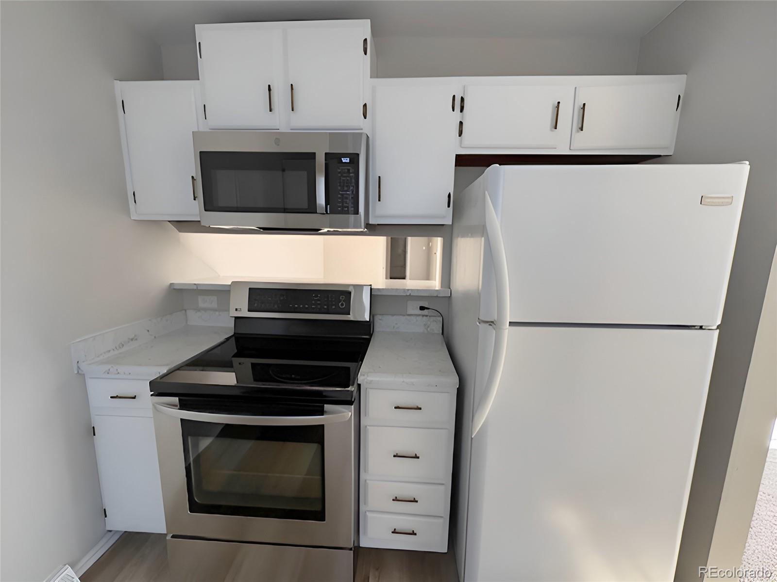 MLS Image #10 for 2285  coronado parkway,denver, Colorado
