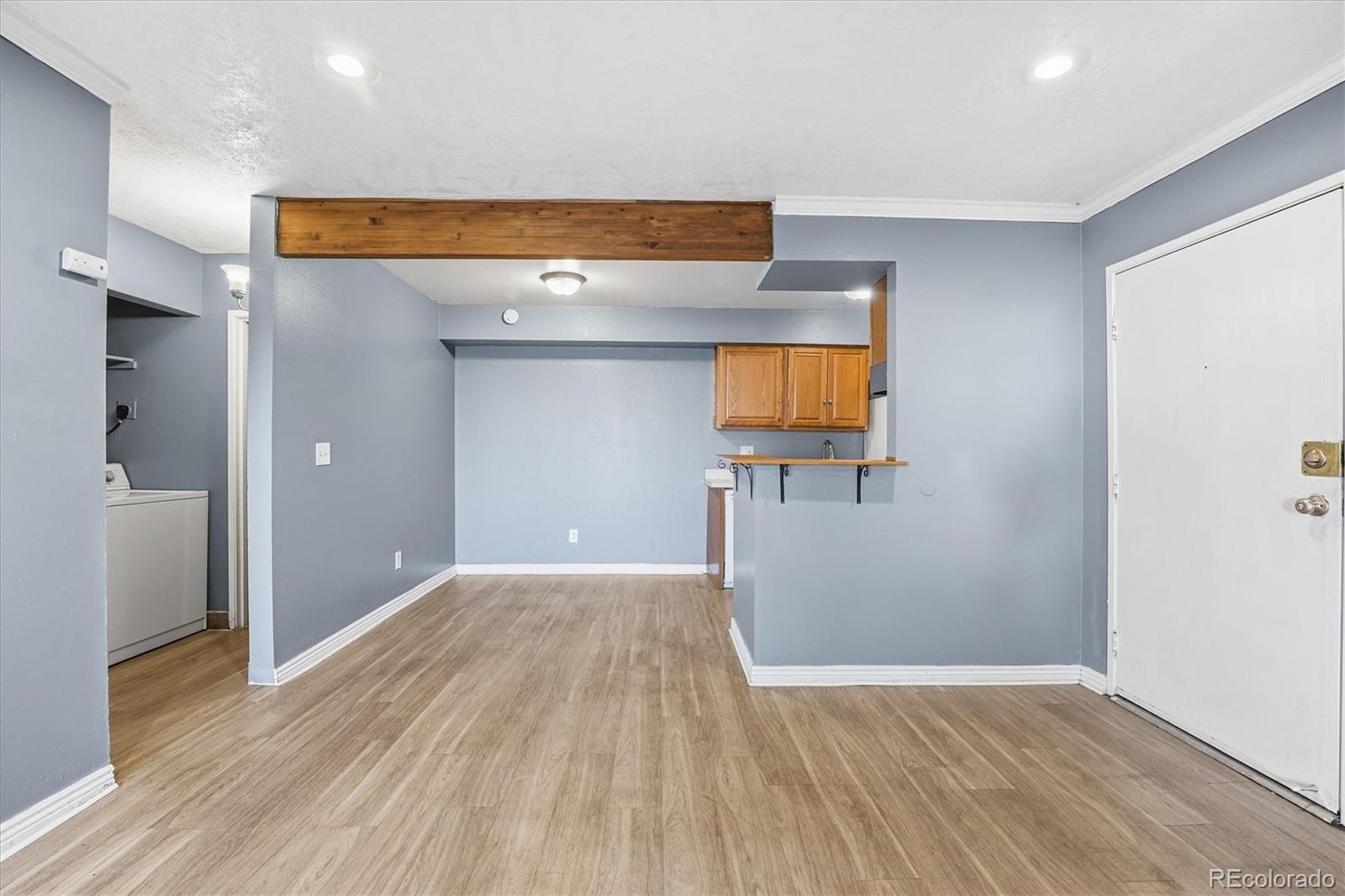 MLS Image #20 for 10150 e virginia avenue,denver, Colorado