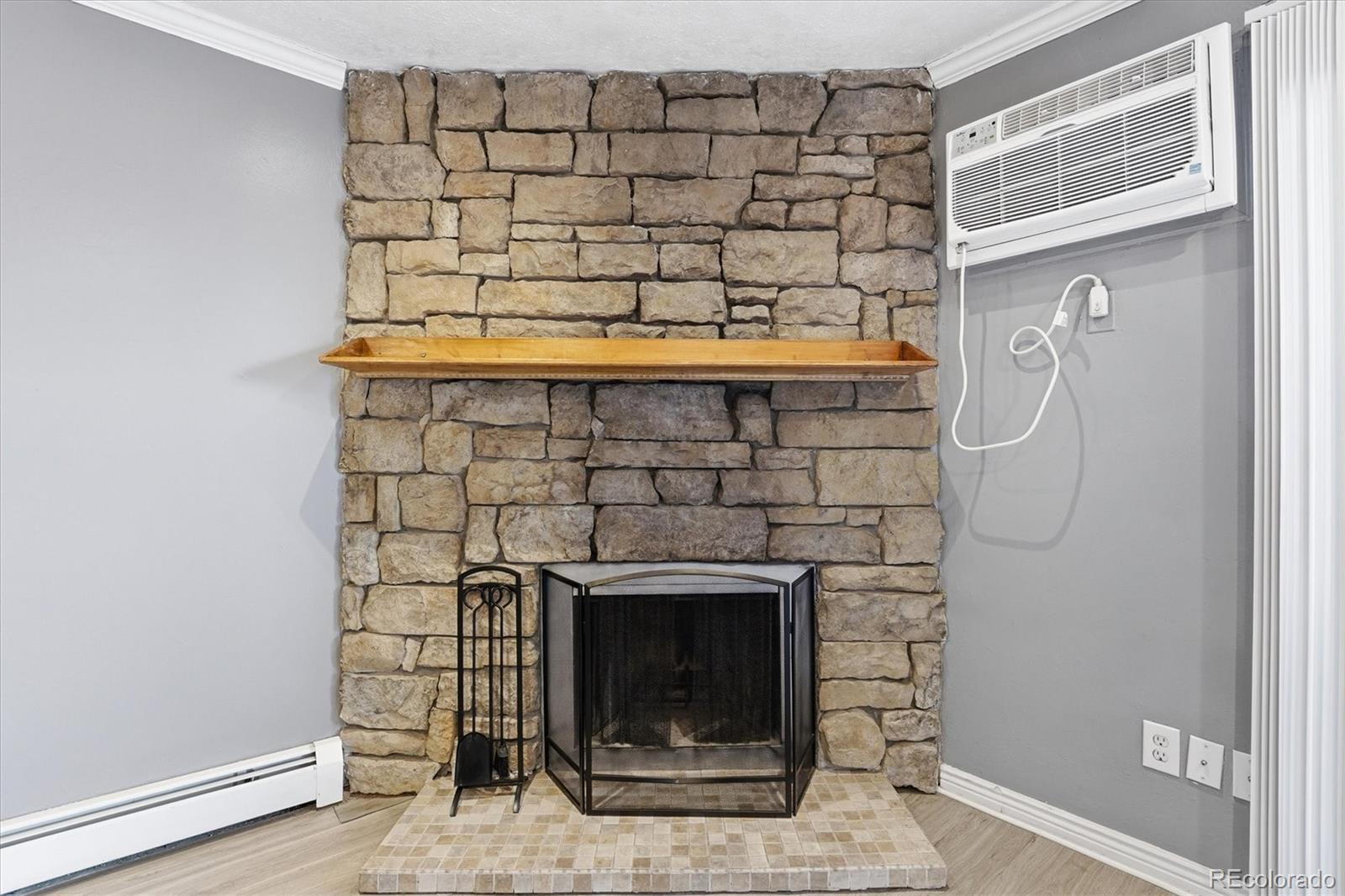 MLS Image #6 for 10150 e virginia avenue,denver, Colorado