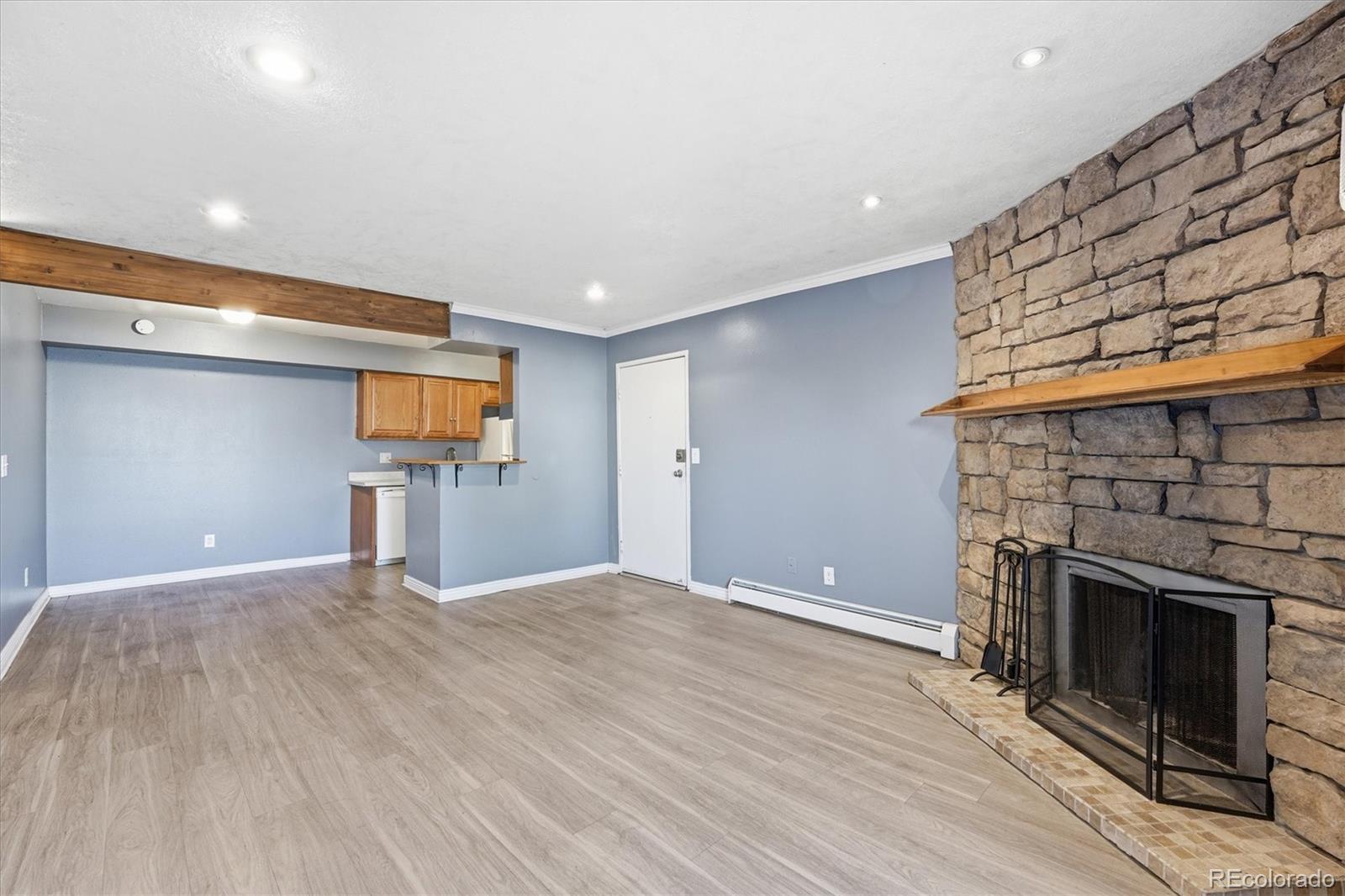 MLS Image #7 for 10150 e virginia avenue,denver, Colorado