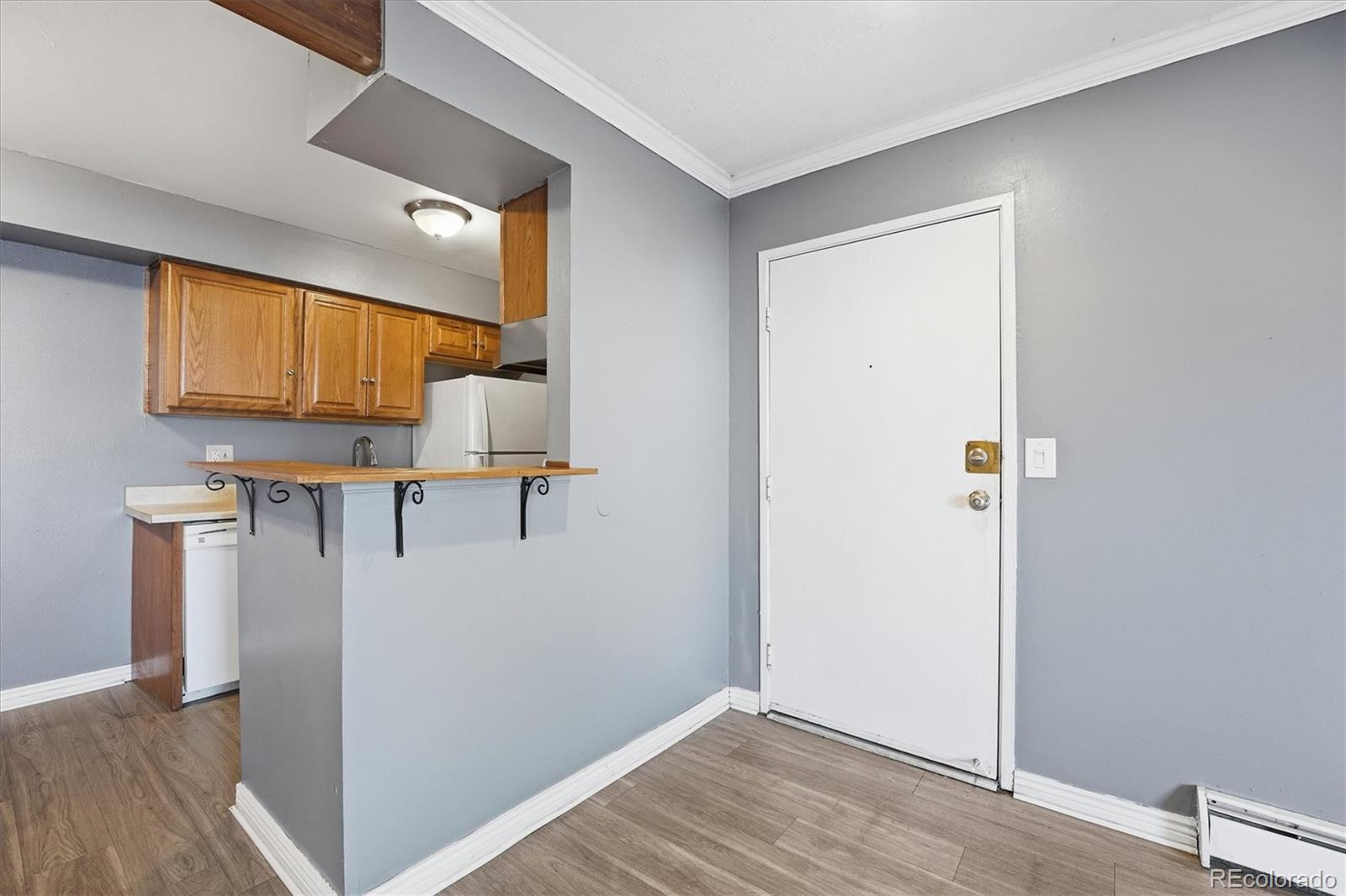 MLS Image #9 for 10150 e virginia avenue,denver, Colorado