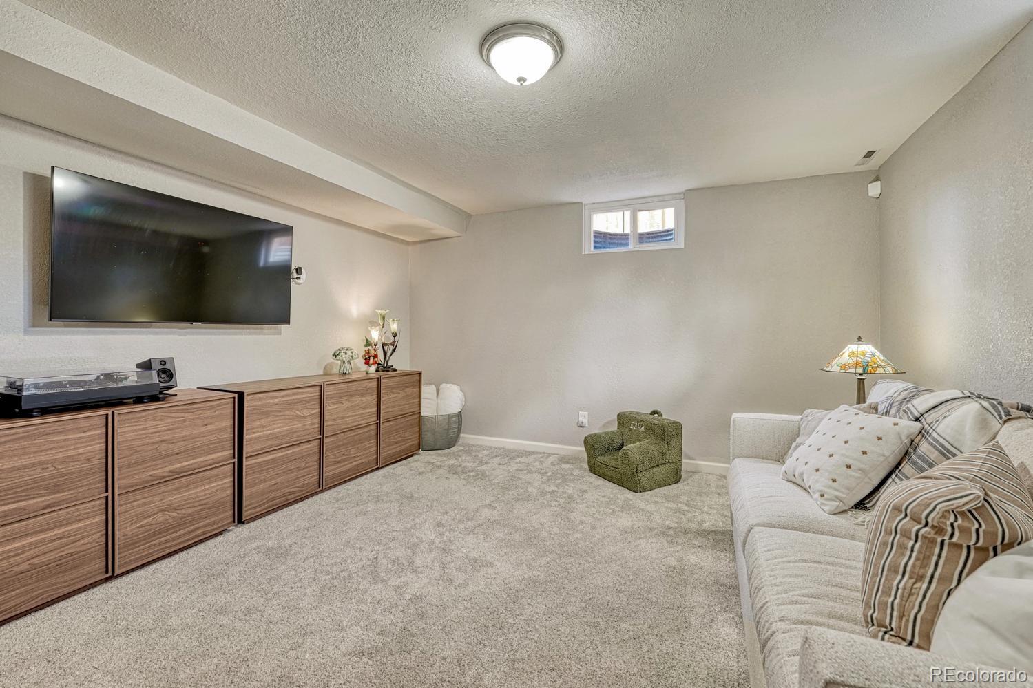 MLS Image #23 for 4252 s logan street,englewood, Colorado