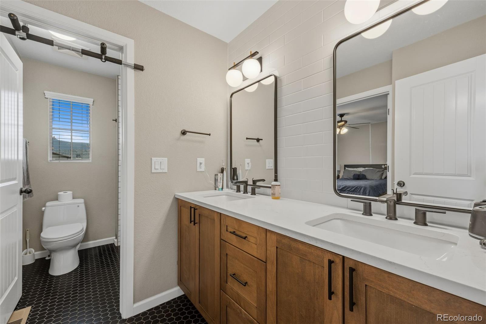 MLS Image #19 for 2614 s kilmer street,denver, Colorado