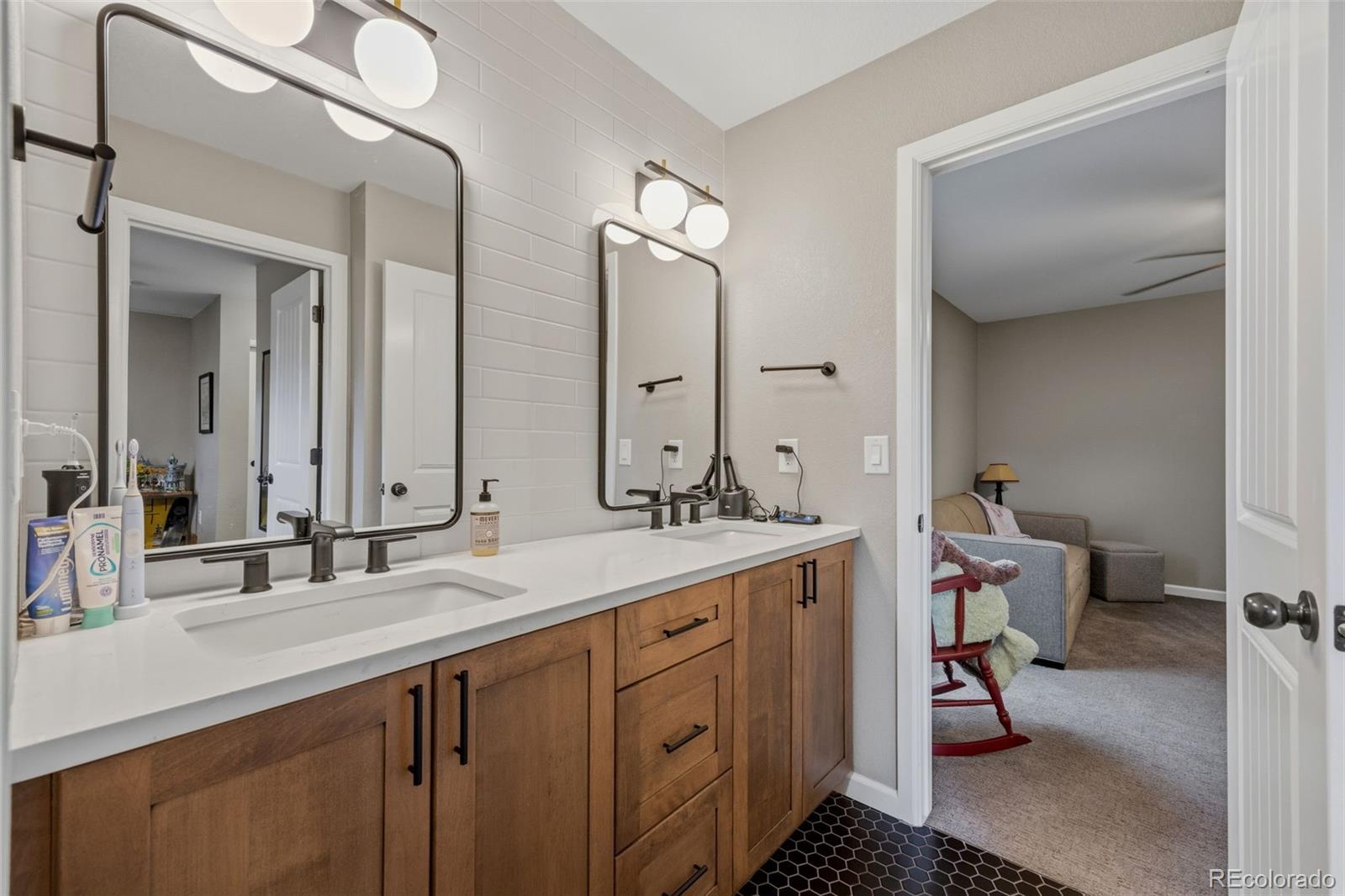MLS Image #28 for 2614 s kilmer street,denver, Colorado