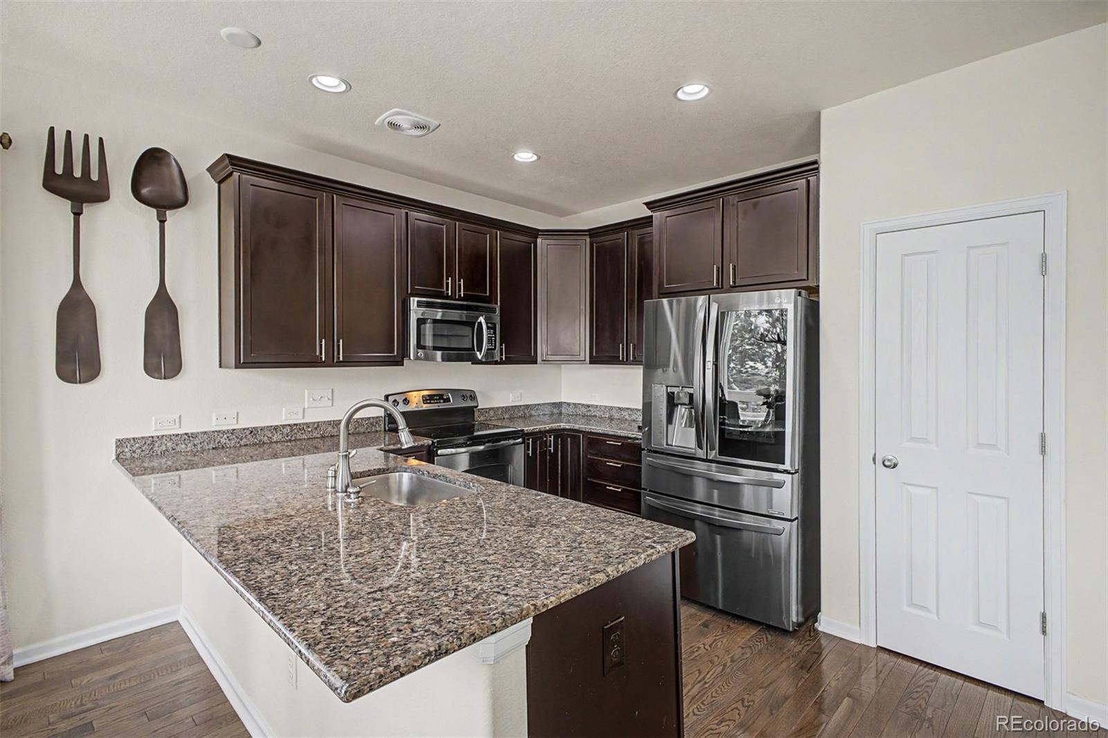 MLS Image #2 for 6383 n ensenada court,aurora, Colorado