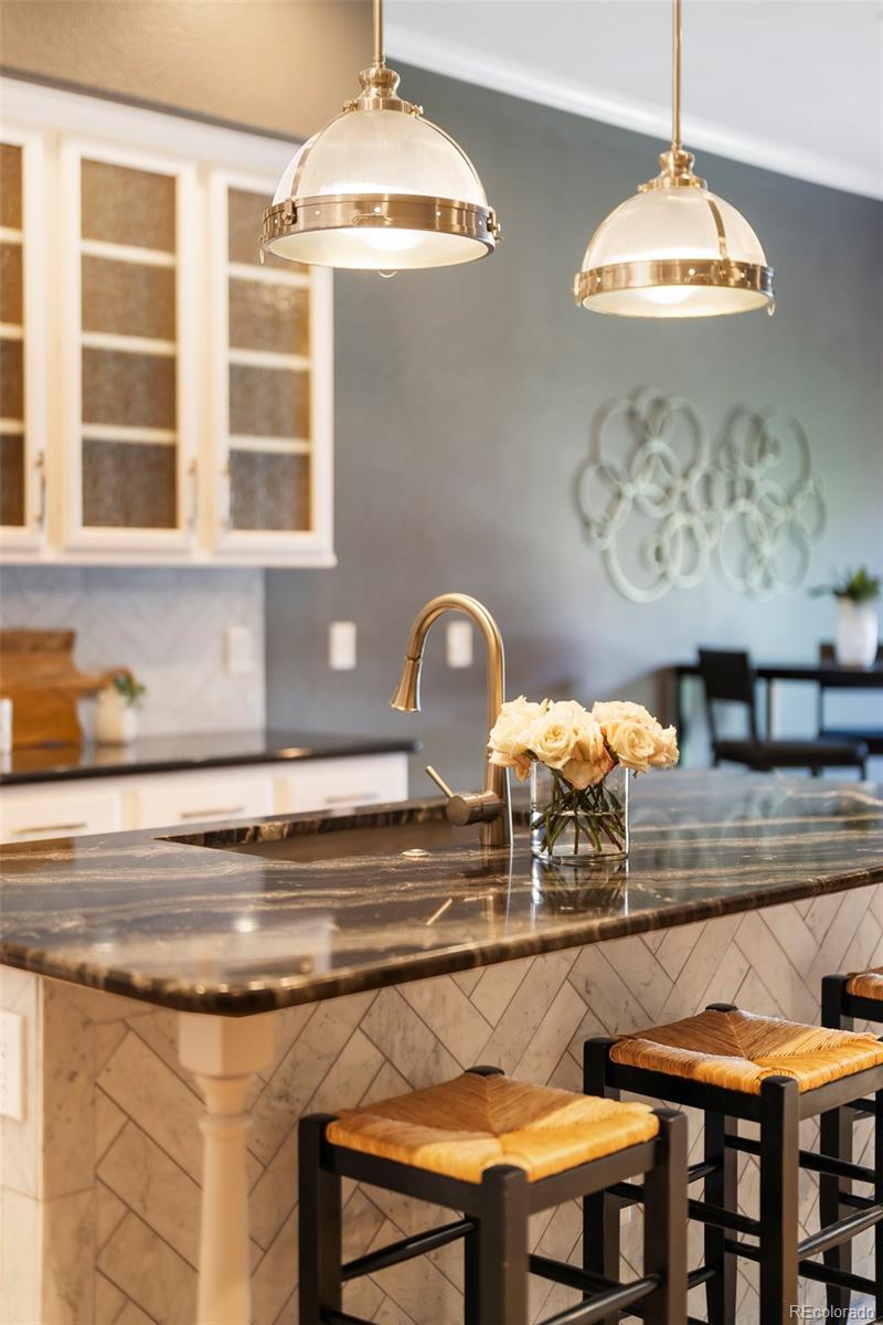 MLS Image #6 for 155 s garfield street,denver, Colorado