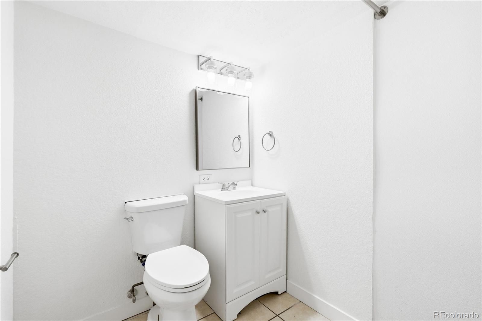 MLS Image #23 for 1349 s chase court,lakewood, Colorado