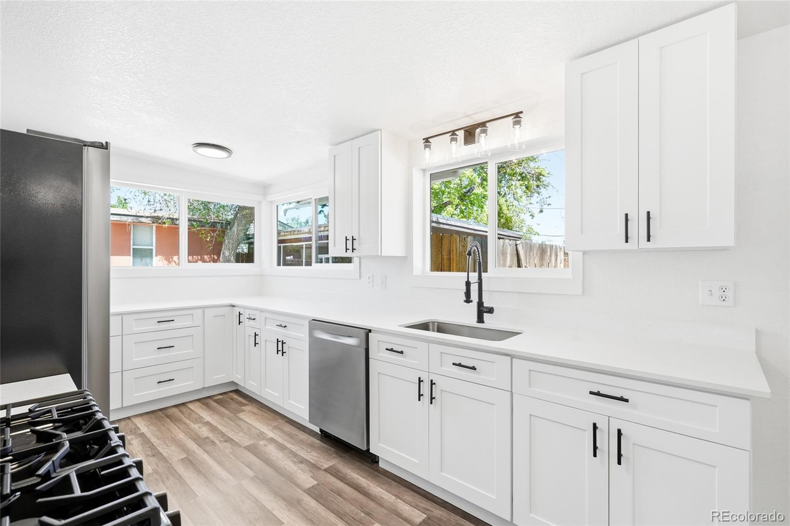 MLS Image #6 for 1349 s chase court,lakewood, Colorado