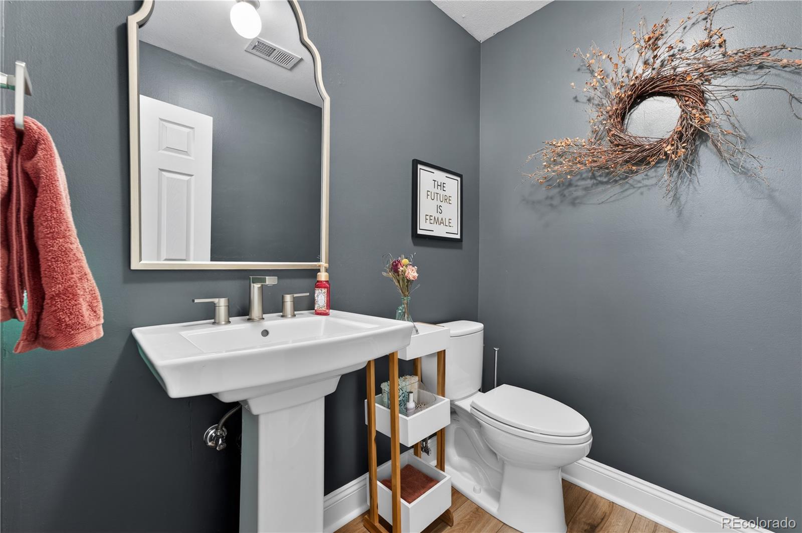 MLS Image #11 for 6396 s emporia circle,englewood, Colorado