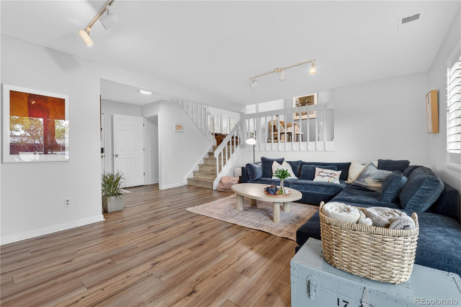MLS Image #12 for 6396 s emporia circle,englewood, Colorado