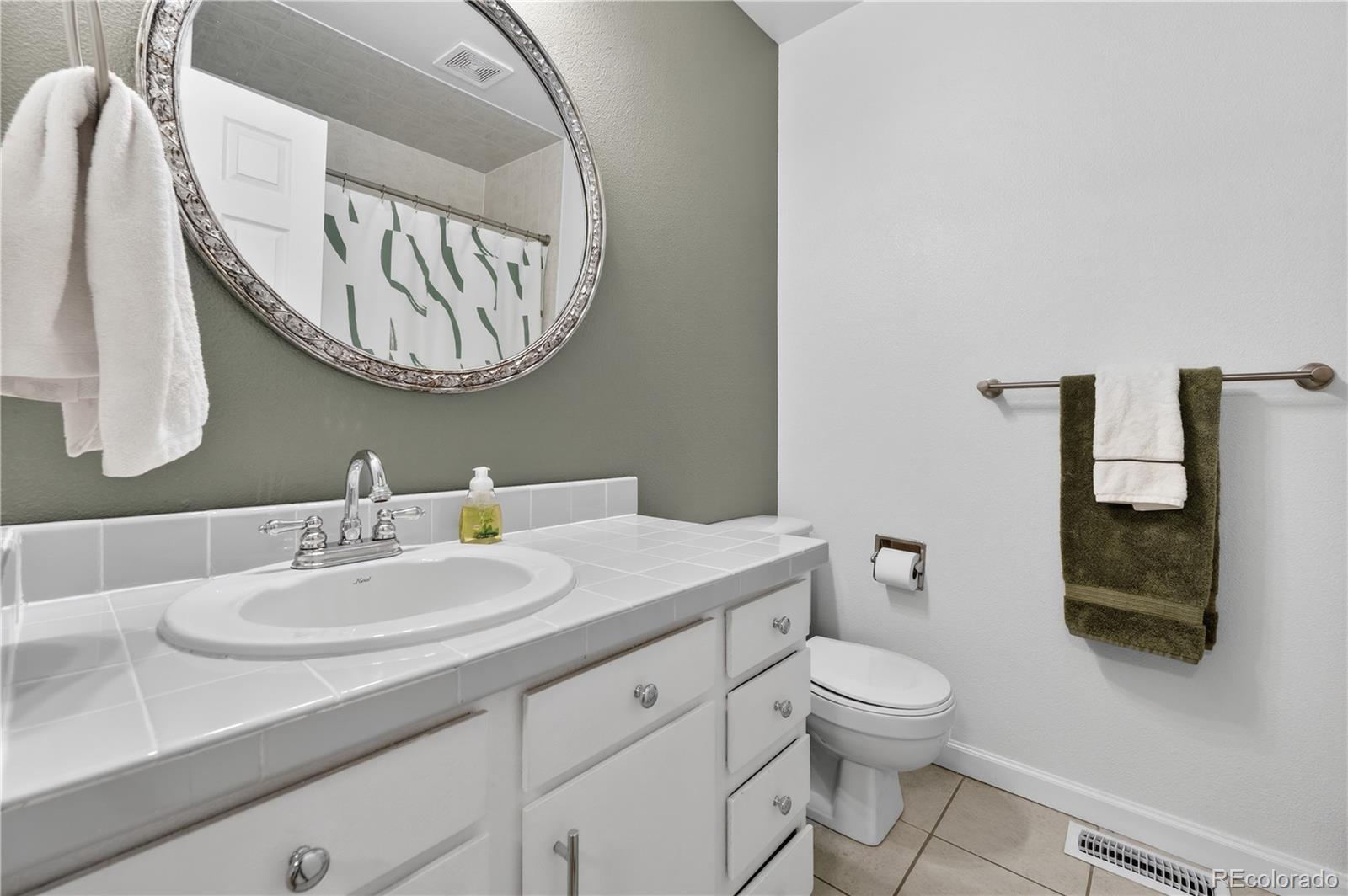 MLS Image #24 for 6396 s emporia circle,englewood, Colorado