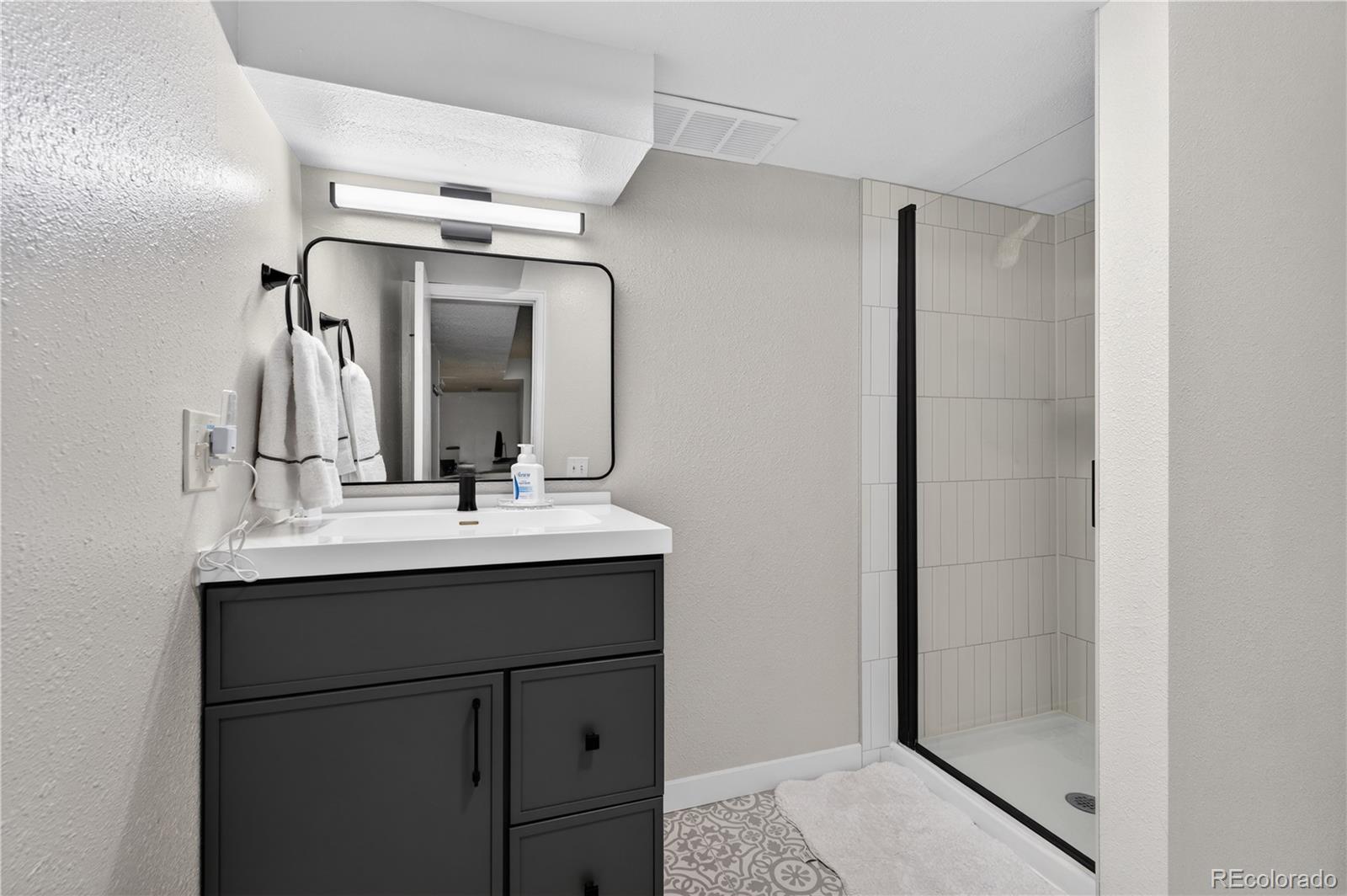 MLS Image #28 for 6396 s emporia circle,englewood, Colorado