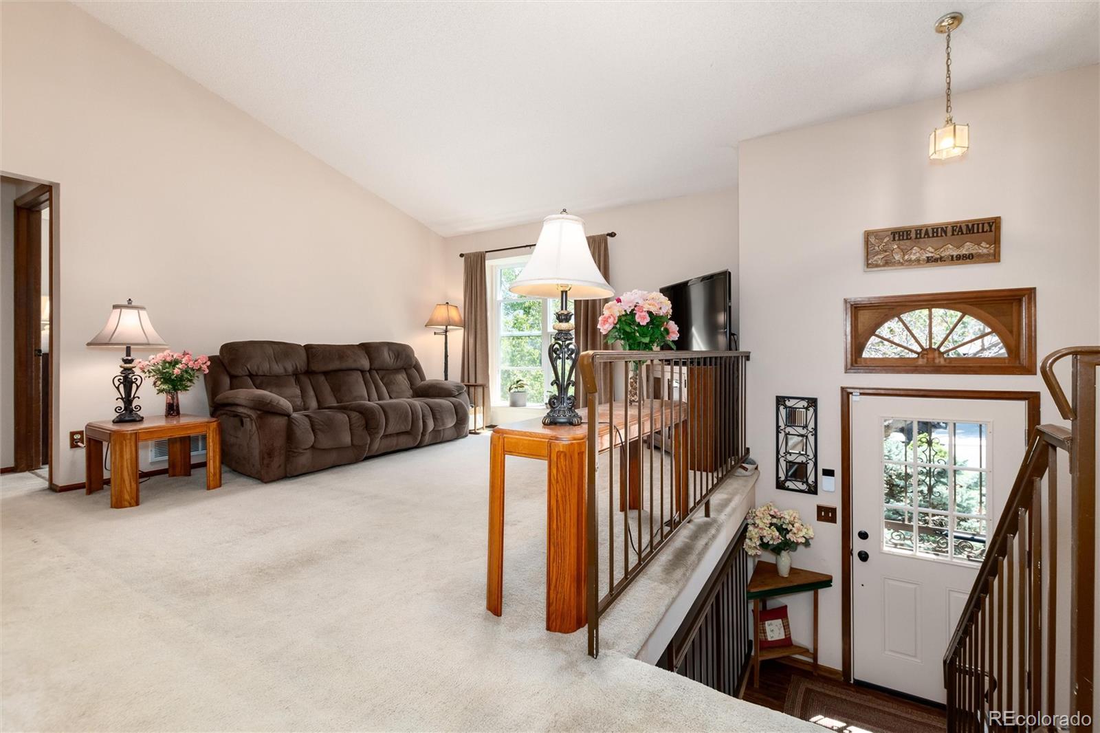 MLS Image #3 for 5951 s perth street,centennial, Colorado