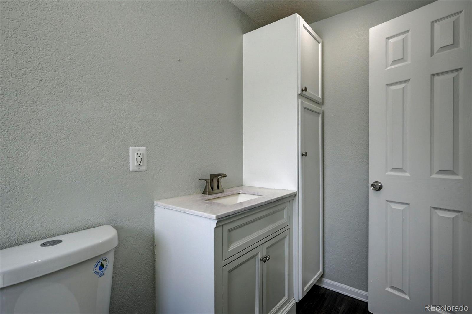 MLS Image #21 for 900  evanston street,aurora, Colorado