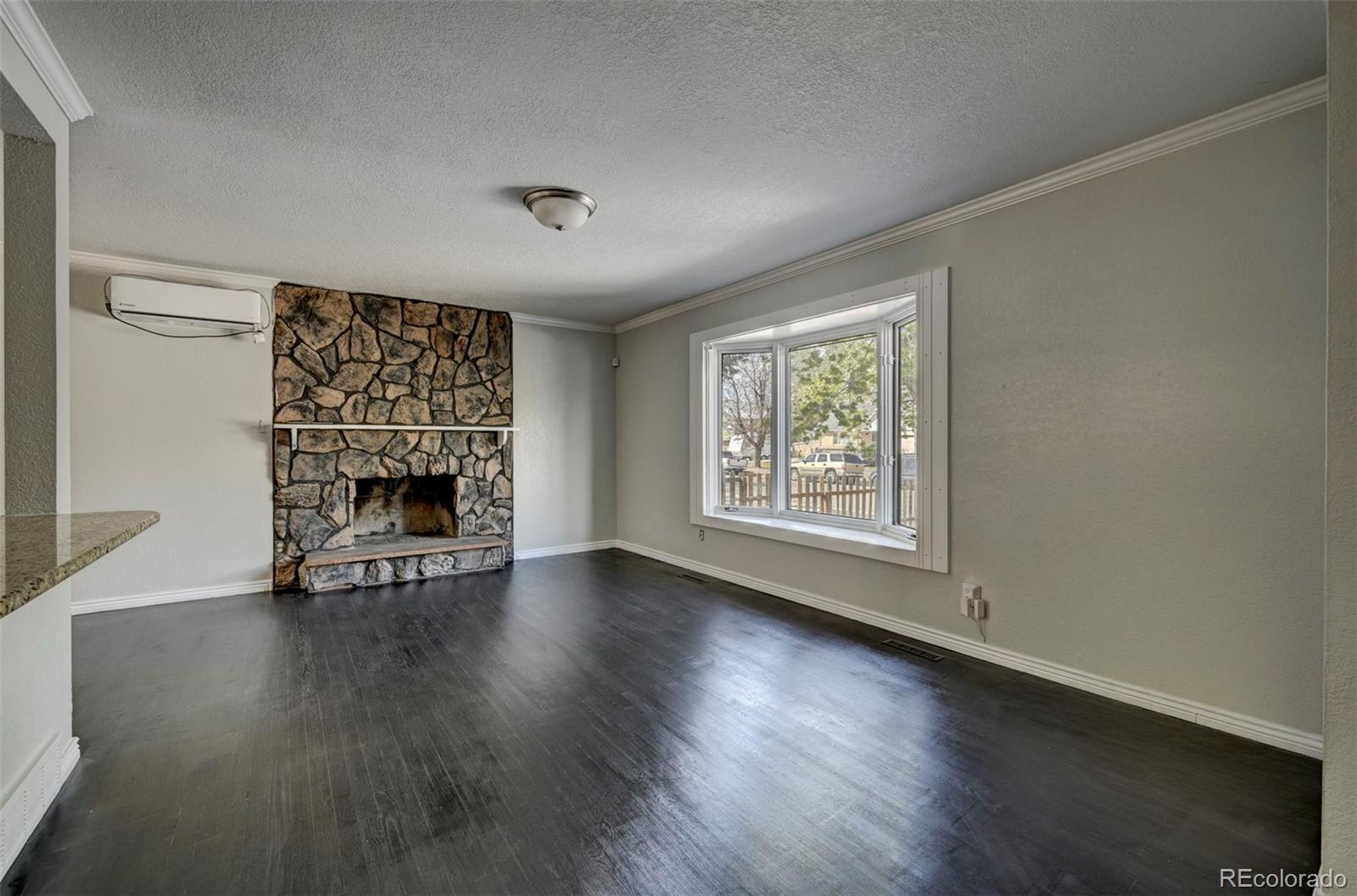 MLS Image #4 for 900  evanston street,aurora, Colorado