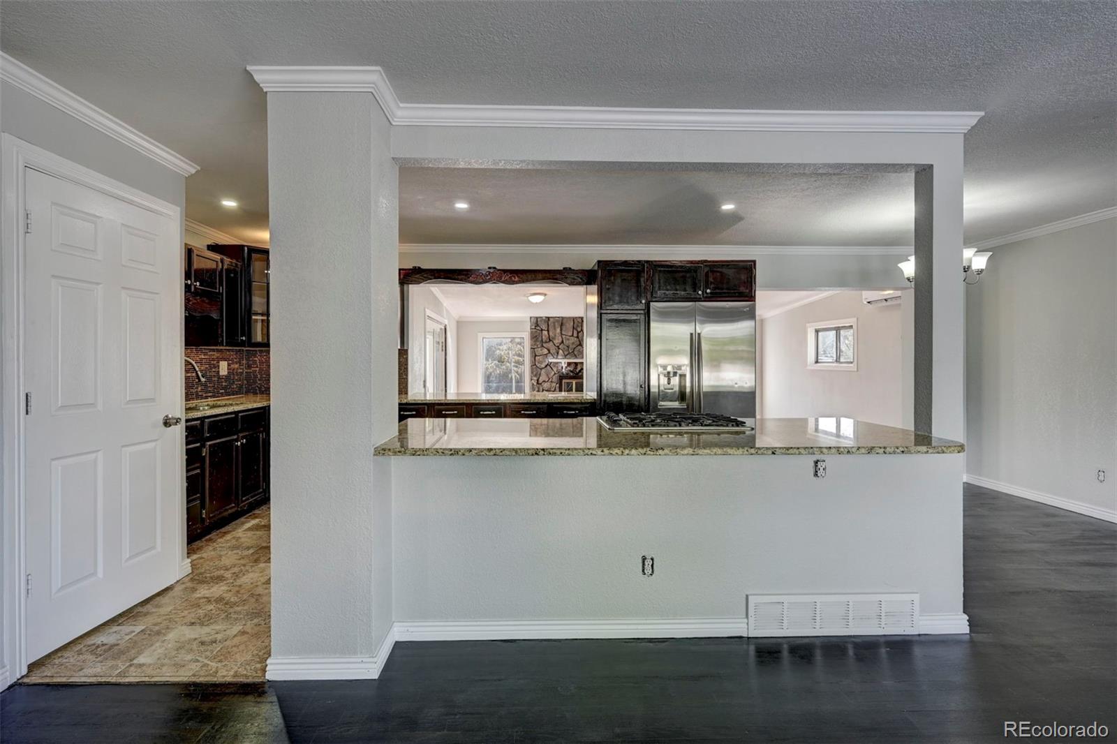 MLS Image #8 for 900  evanston street,aurora, Colorado
