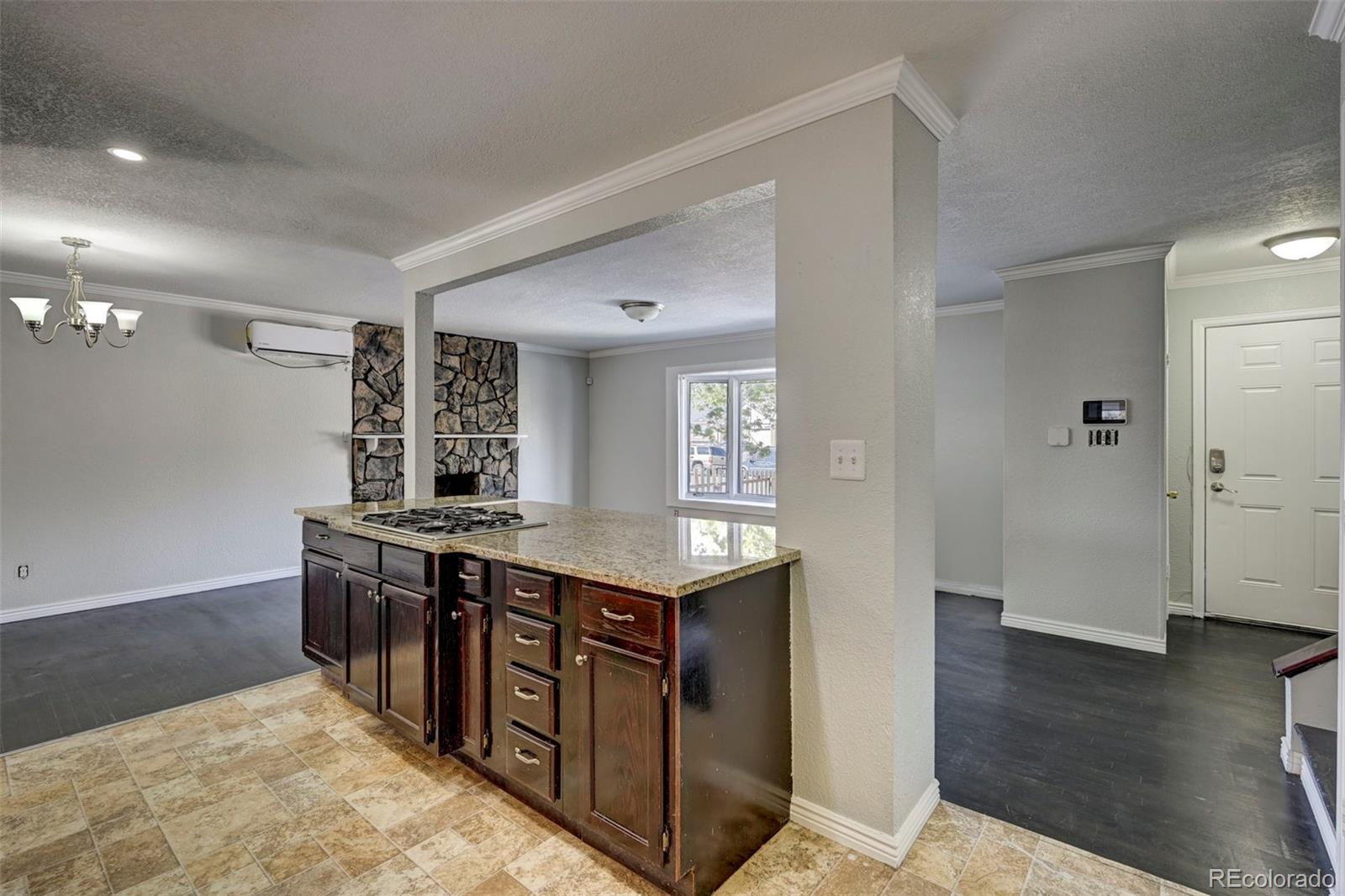 MLS Image #9 for 900  evanston street,aurora, Colorado