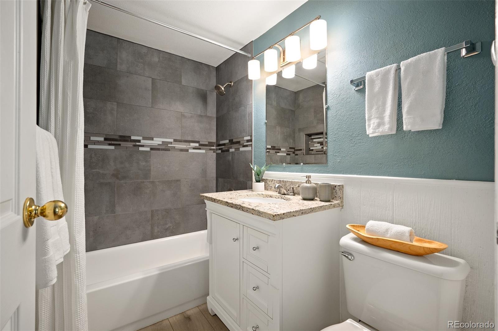 MLS Image #16 for 4928  julian street,denver, Colorado