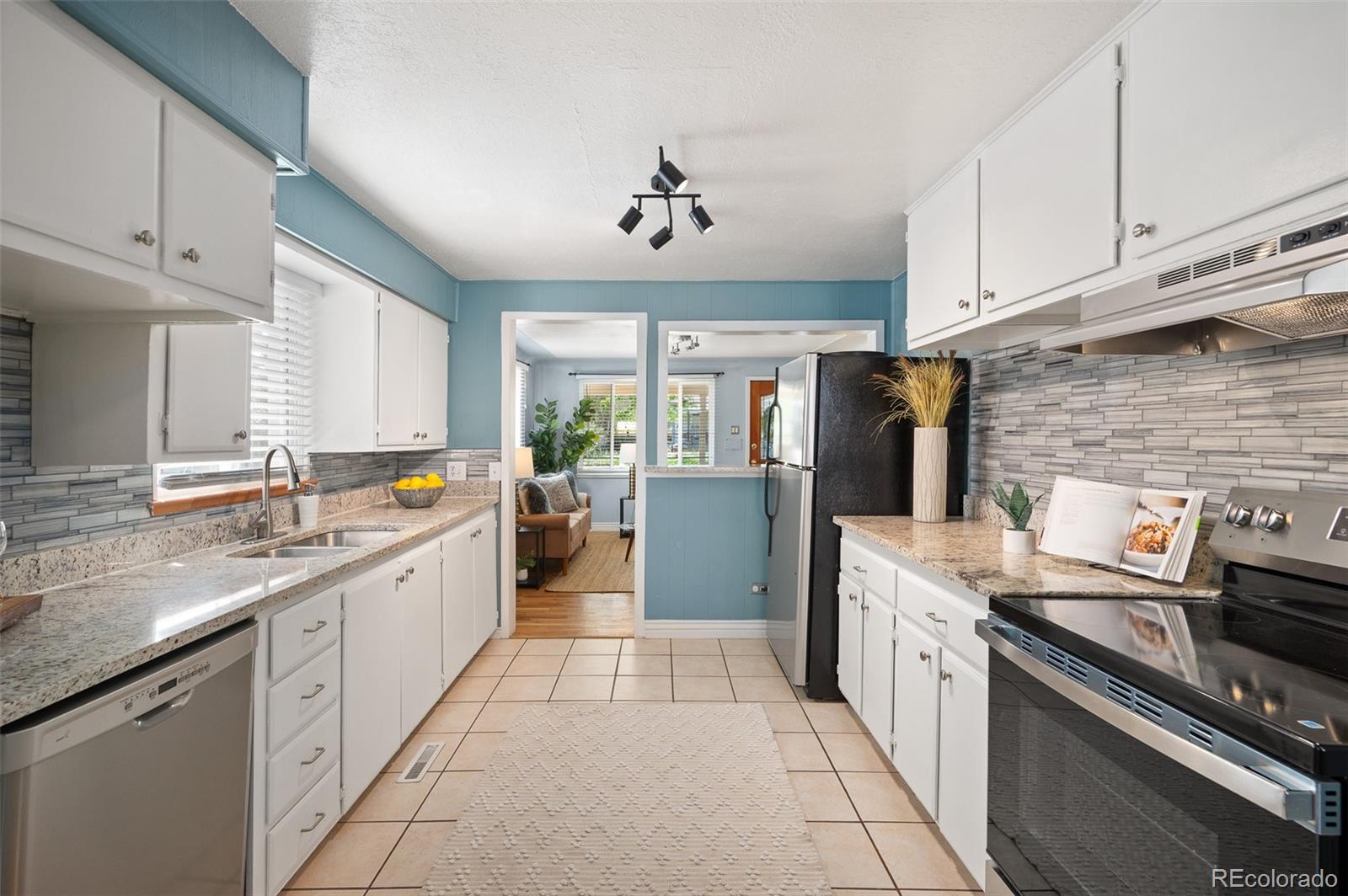 MLS Image #6 for 4928  julian street,denver, Colorado