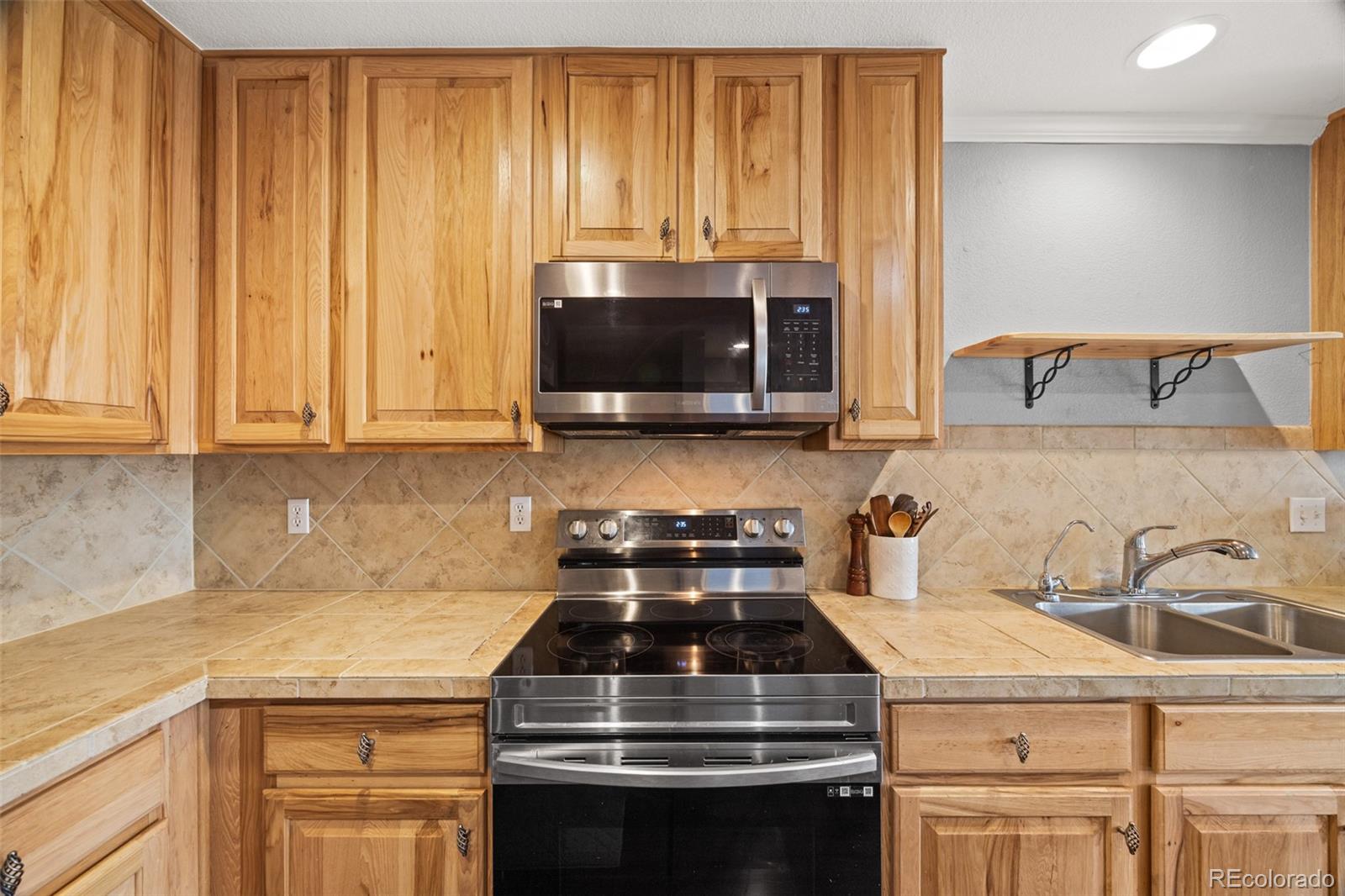 MLS Image #14 for 6235  turnstone place,castle rock, Colorado