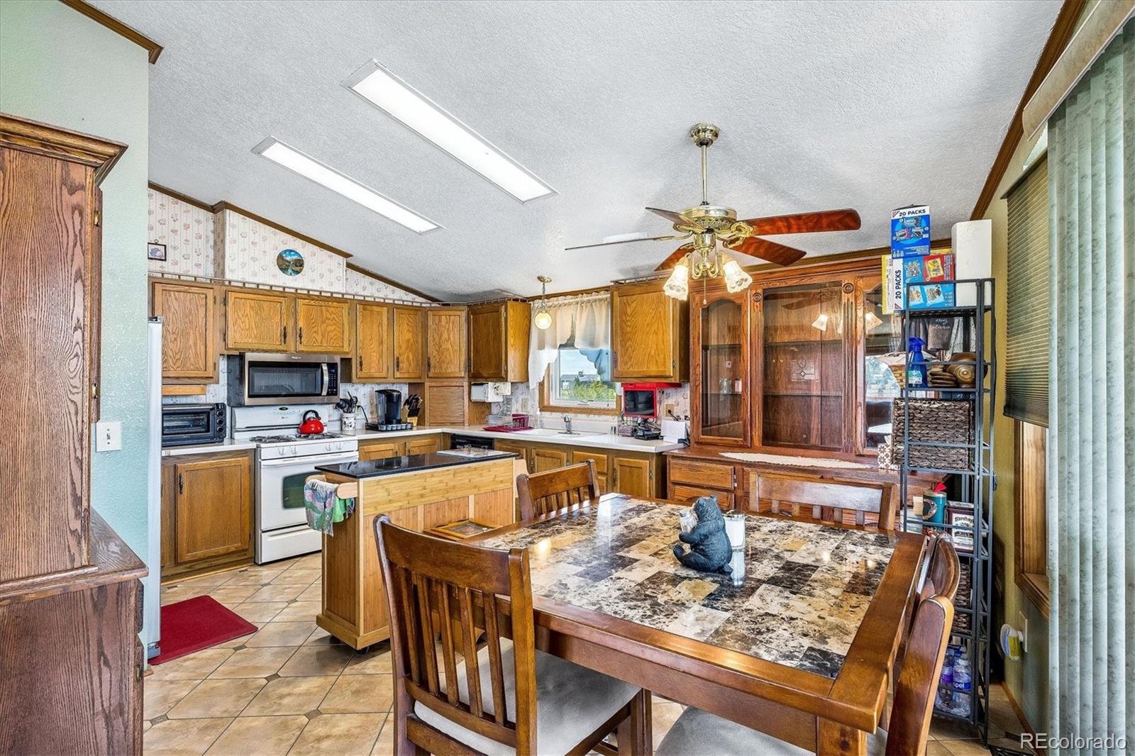 MLS Image #5 for 781 s biloxi street,aurora, Colorado