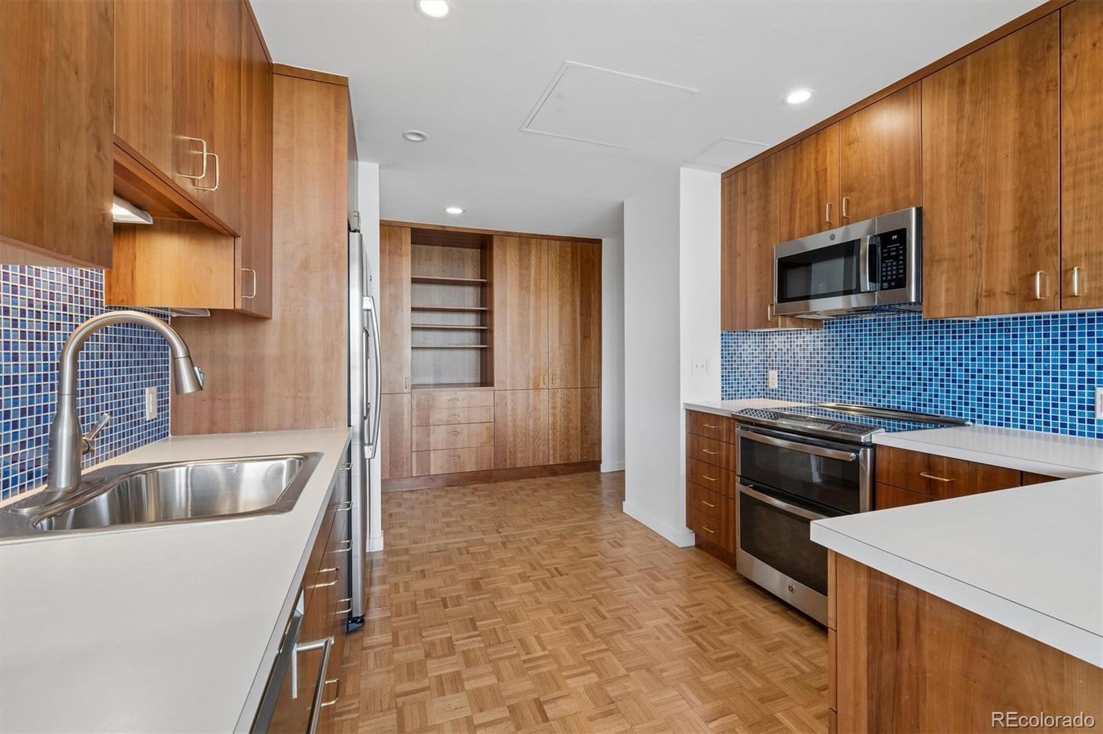 MLS Image #7 for 1201 n williams street,denver, Colorado