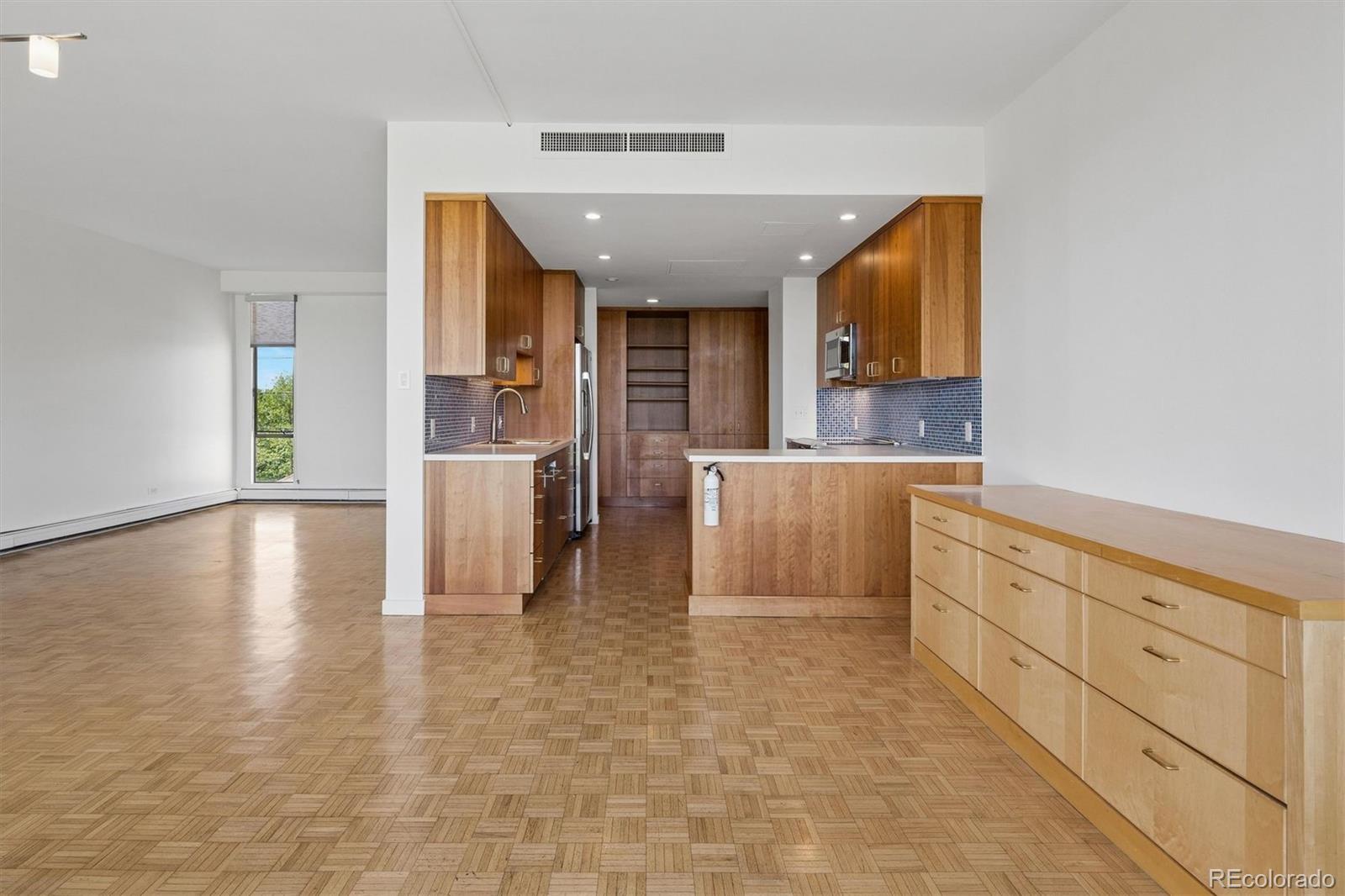 MLS Image #9 for 1201 n williams street,denver, Colorado