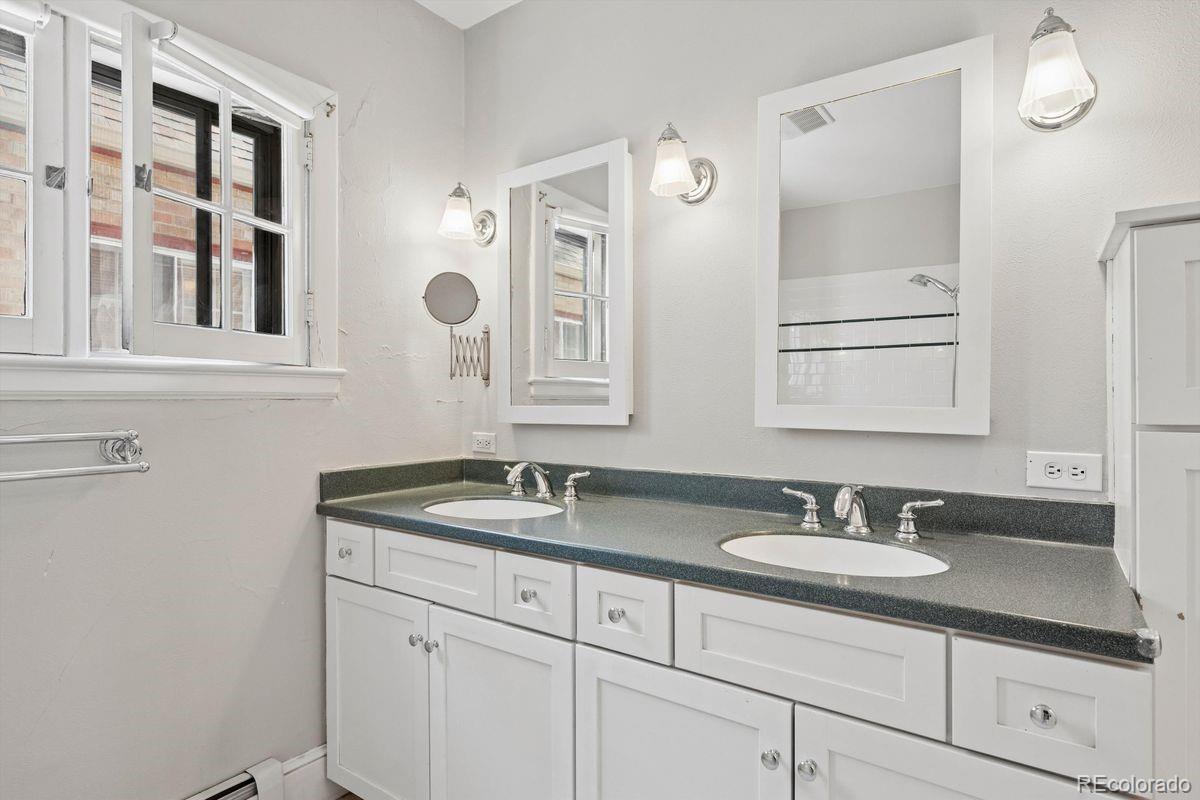 MLS Image #10 for 3040 e 9th avenue,denver, Colorado