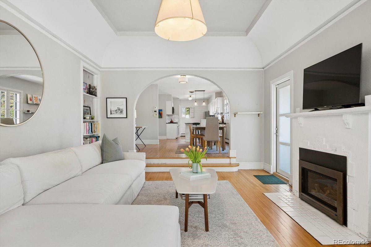 MLS Image #2 for 3040 e 9th avenue,denver, Colorado