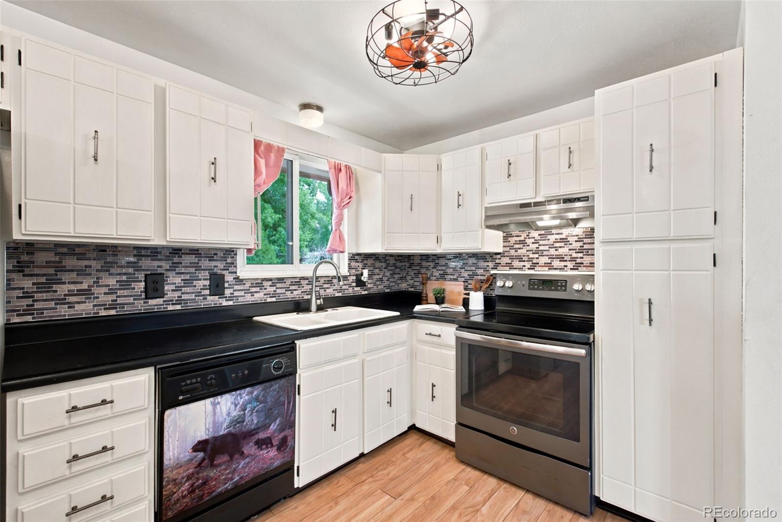 MLS Image #10 for 1583  skeel street,brighton, Colorado