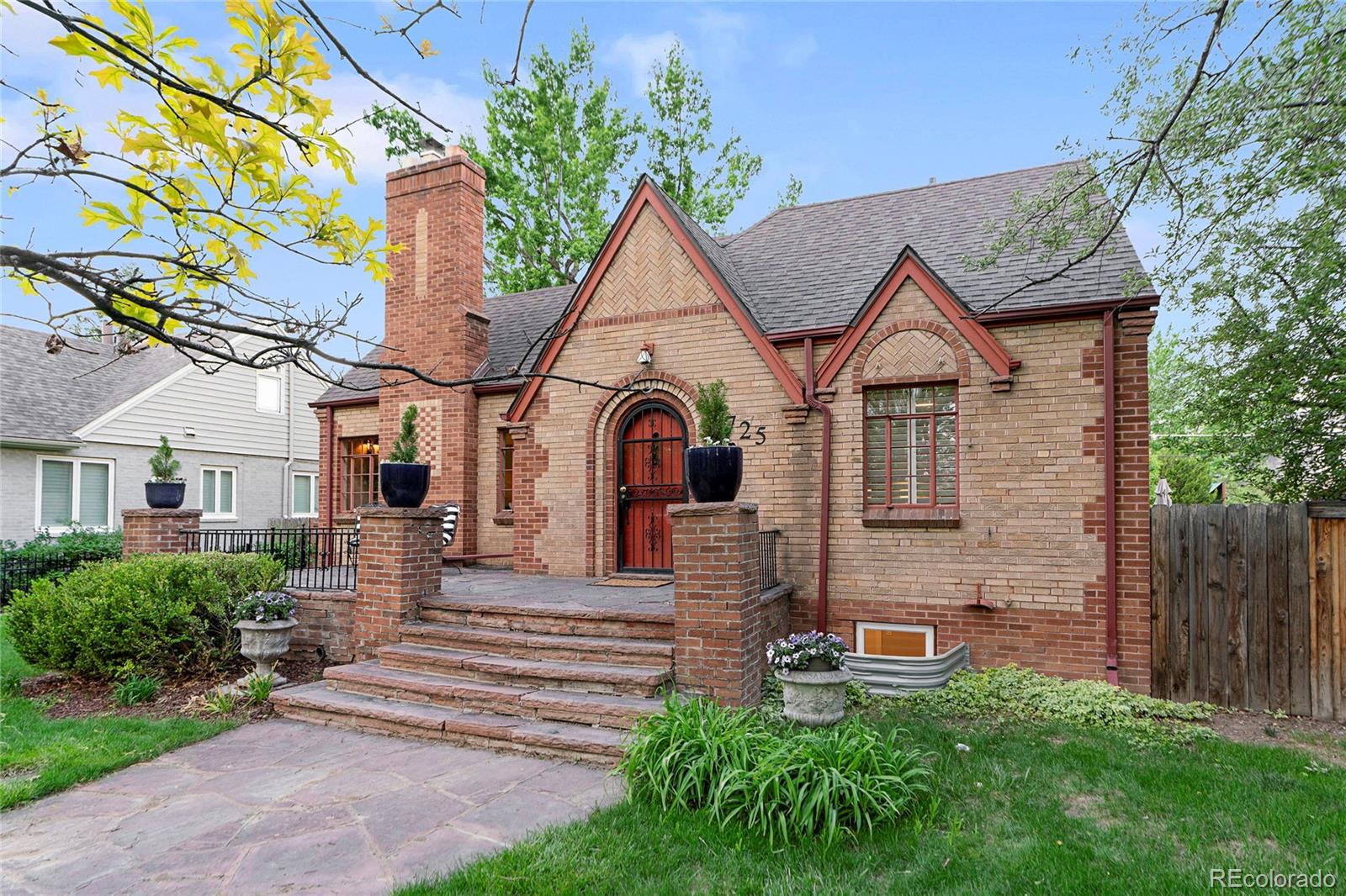 MLS Image #2 for 725  monaco parkway,denver, Colorado