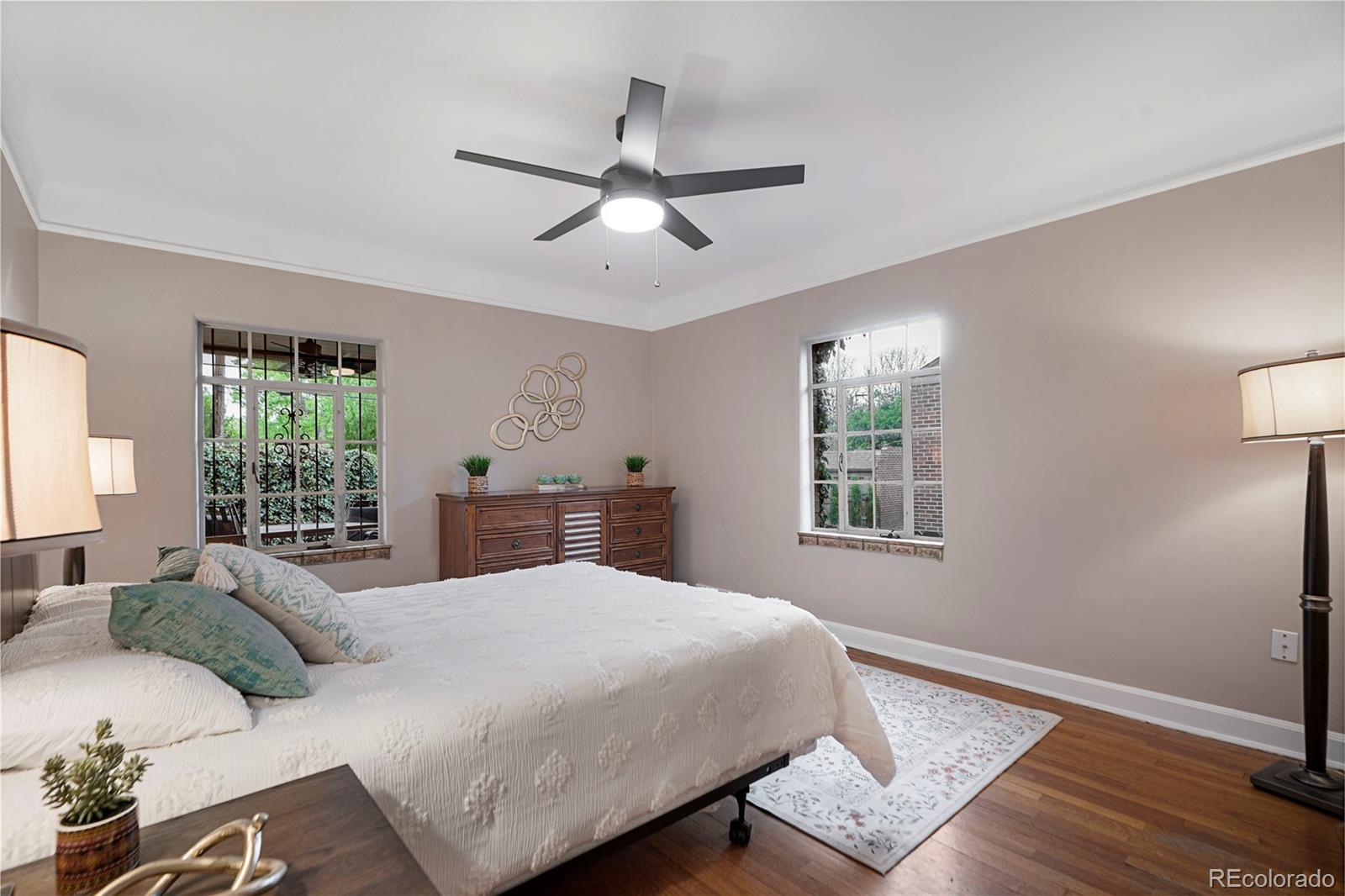 MLS Image #22 for 725  monaco parkway,denver, Colorado