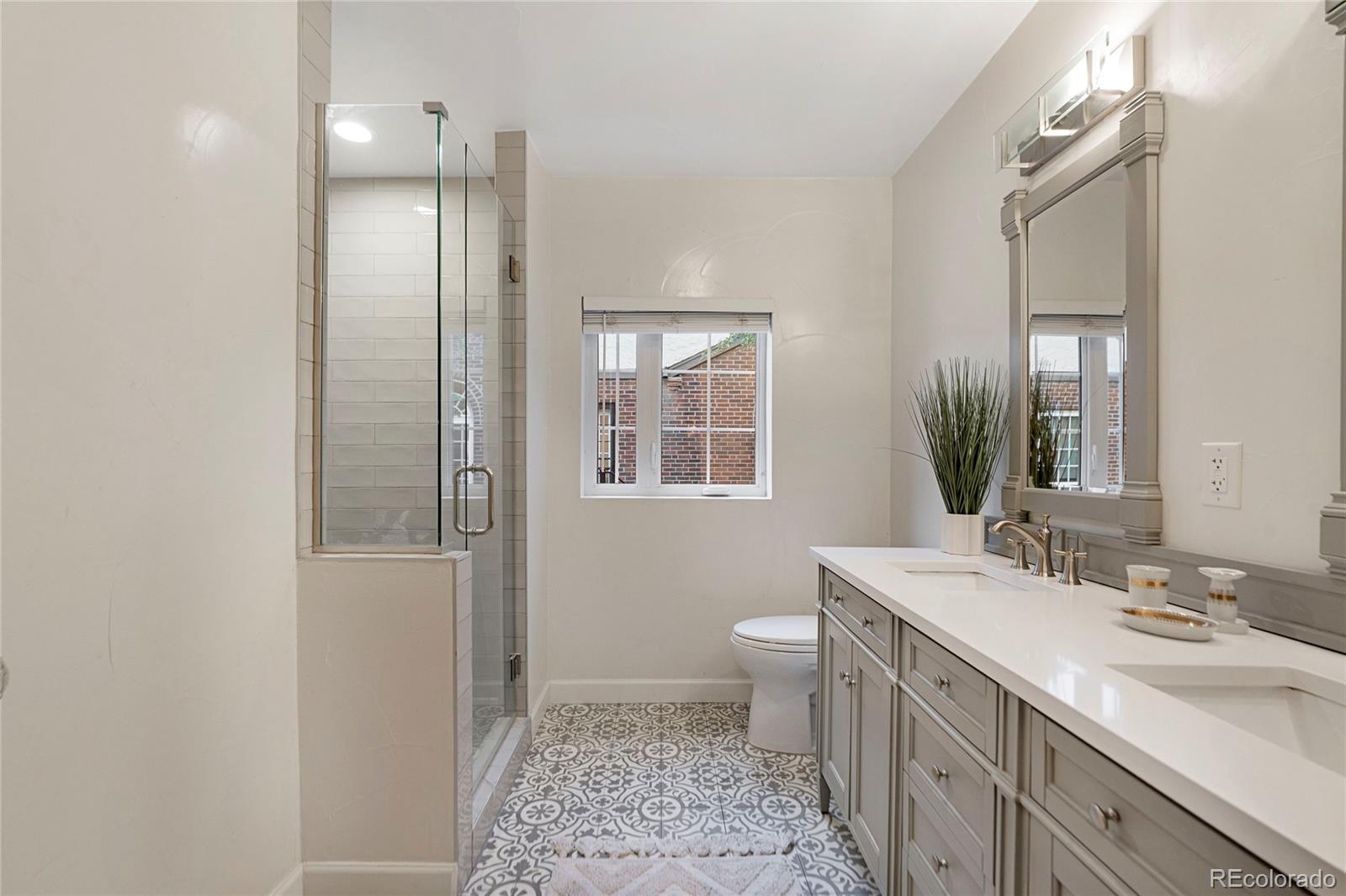 MLS Image #24 for 725  monaco parkway,denver, Colorado