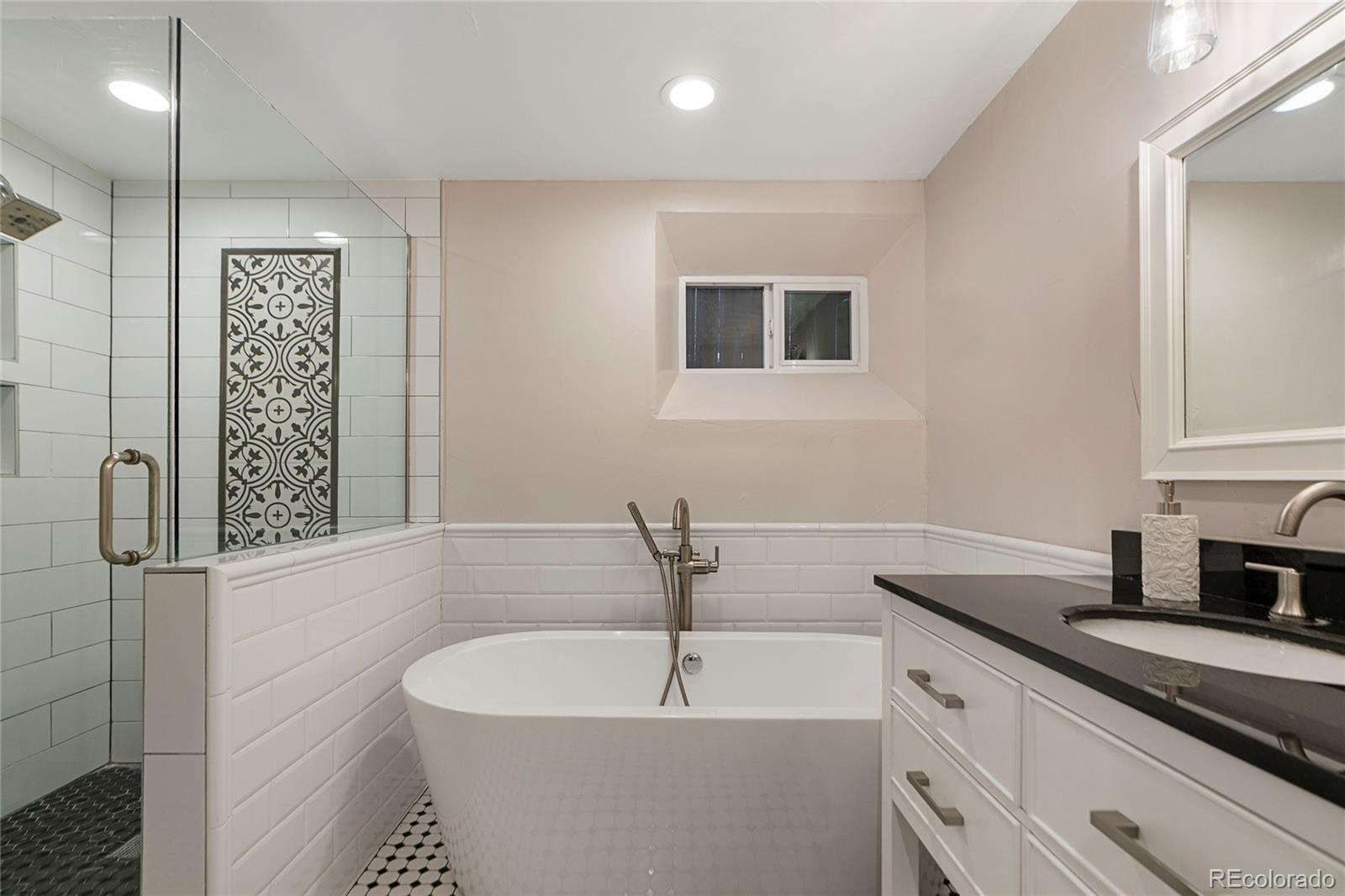 MLS Image #29 for 725  monaco parkway,denver, Colorado