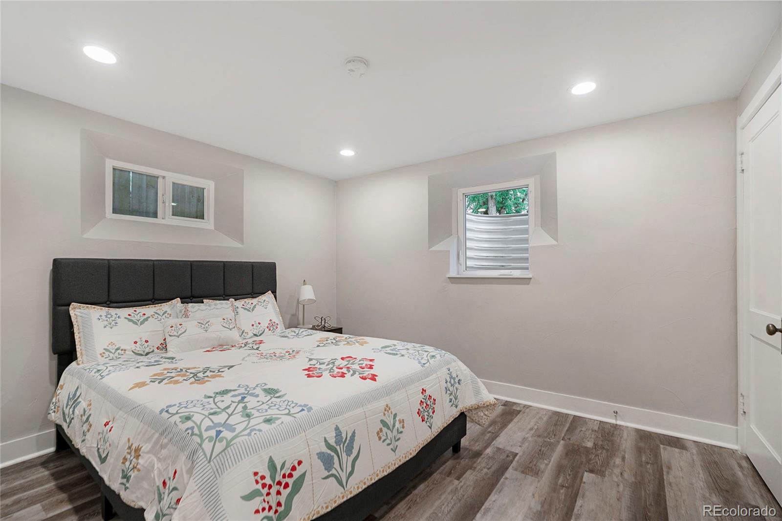 MLS Image #30 for 725  monaco parkway,denver, Colorado