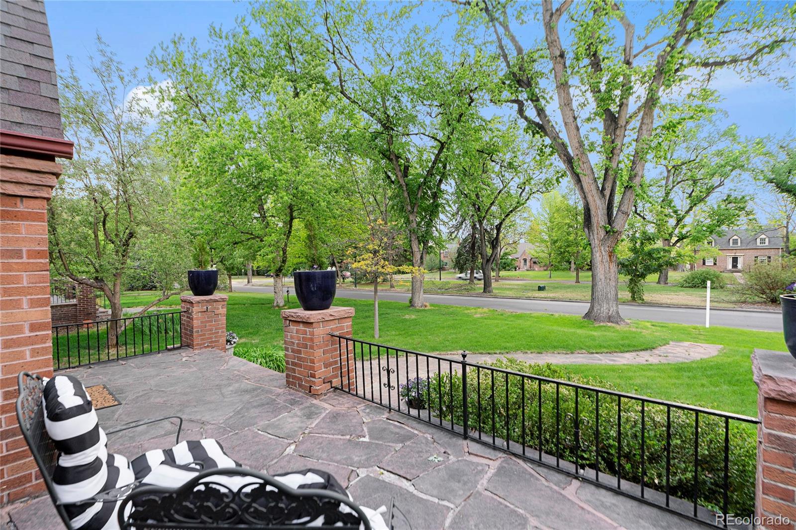 MLS Image #4 for 725  monaco parkway,denver, Colorado