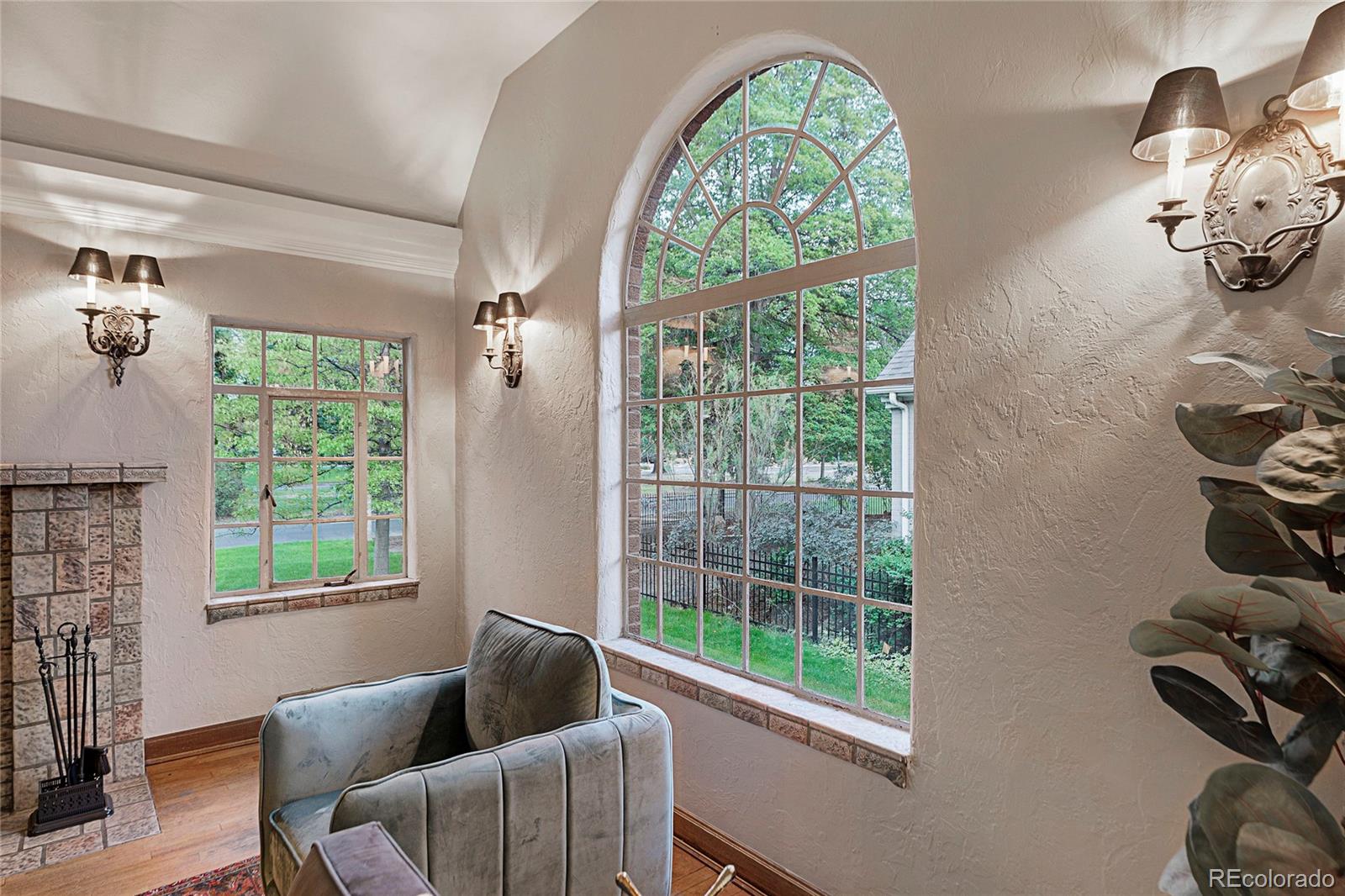 MLS Image #9 for 725  monaco parkway,denver, Colorado