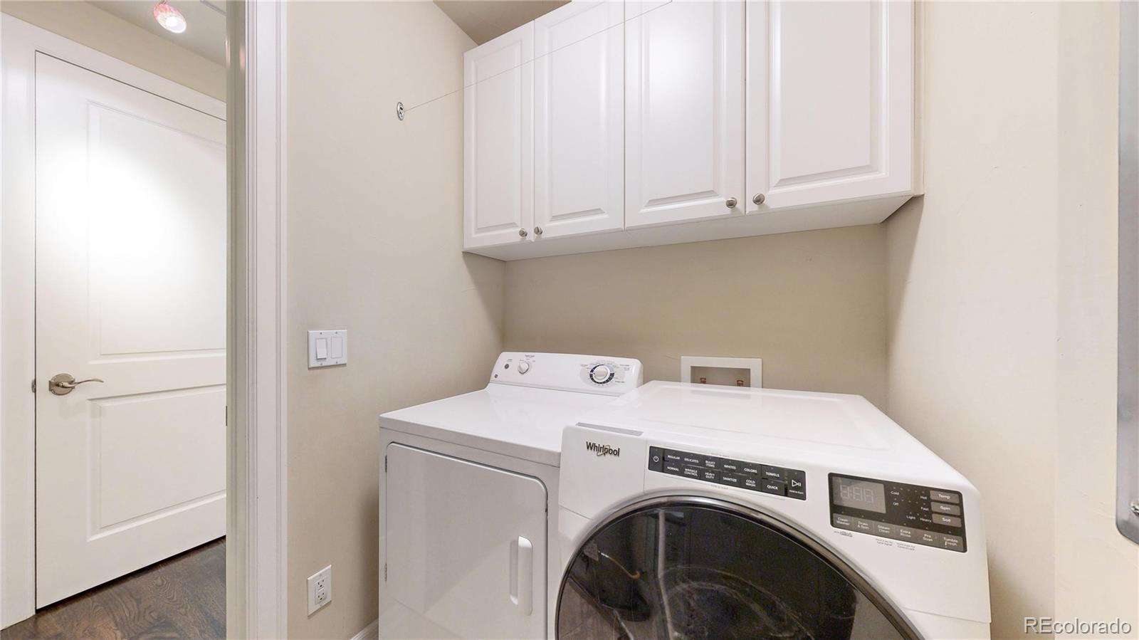 MLS Image #22 for 150 s madison street 207,denver, Colorado